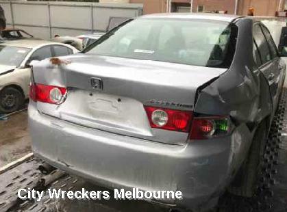 HONDA ACCORD LEFT FRONT DOOR, 7TH GEN, CL/EURO (VIN JHMCL), 06/2003 - 03/2008