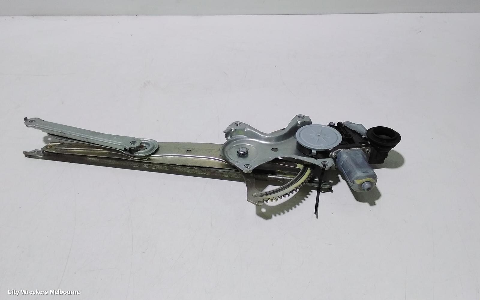 LEXUS RX SERIES RIGHT FRONT WINDOW REG/MOTOR, AL10, 12/2008 - 08/2015