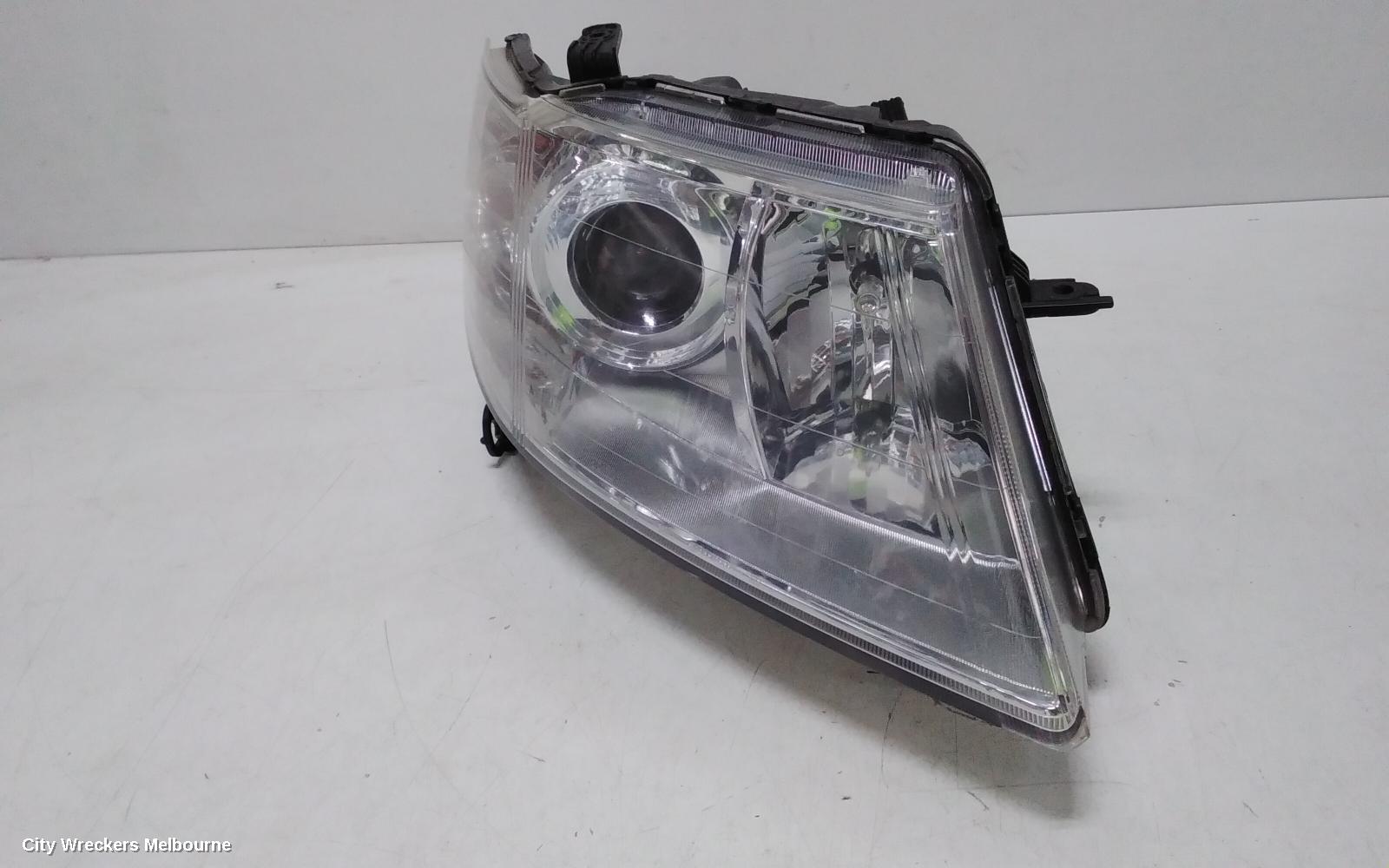 SUBARU TRIBECA RIGHT HEADLAMP, B9, 12/2007 - 01/2014