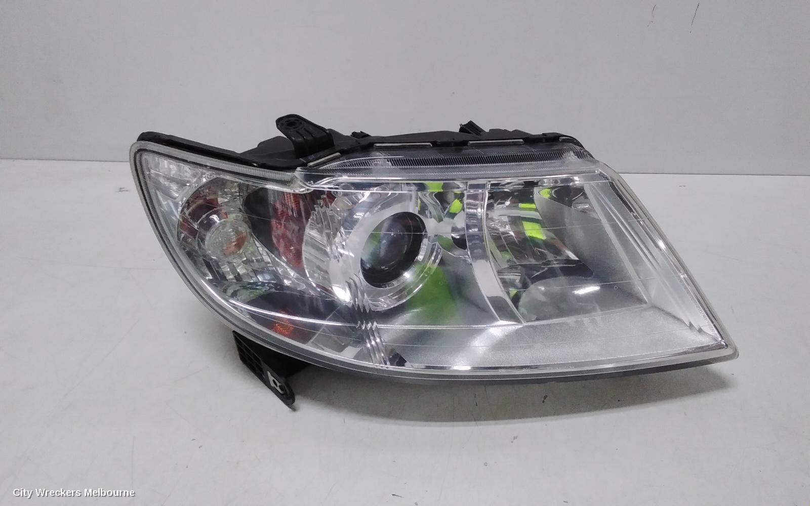 SUBARU TRIBECA RIGHT HEADLAMP, B9, 12/2007 - 01/2014