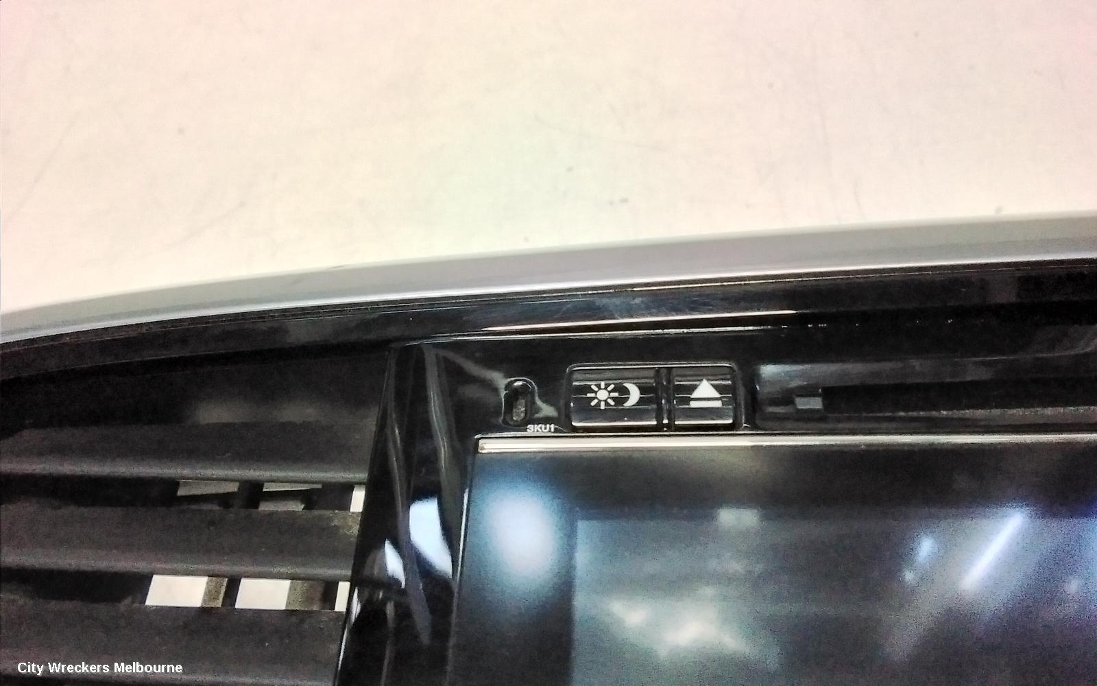 HONDA ODYSSEY RADIO/CD/DVD/SAT/TV, RC1, DISPLAY UNIT, 7IN TOUCHSCREEN, W/ SAT NAV TYPE, 02/2014 - 12/2020