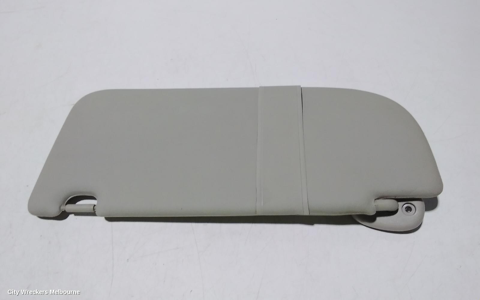 HOLDEN COLORADO SUNVISOR, RG 7, RH SIDE, 12/2012 - 06/2016