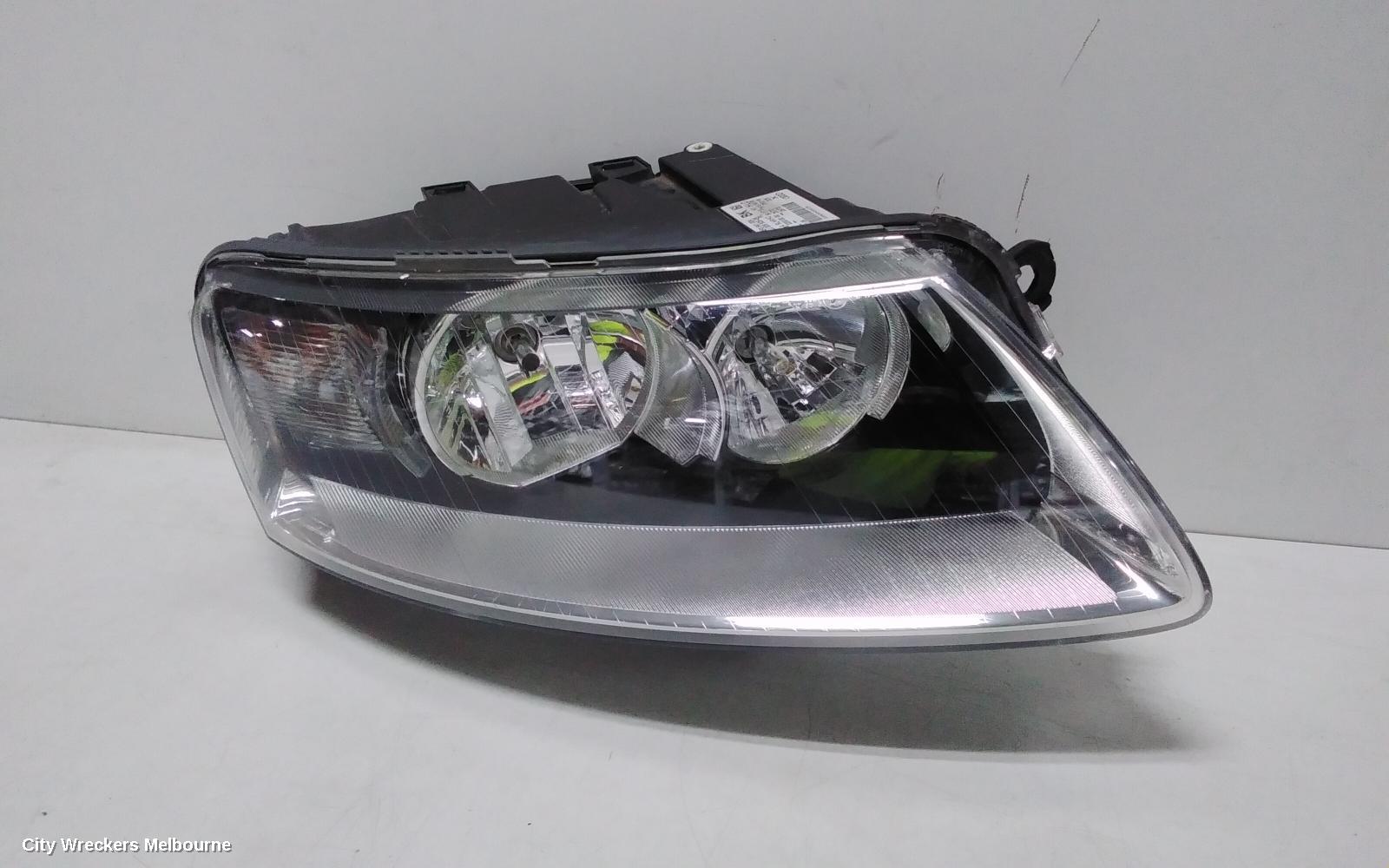 AUDI A6 RIGHT HEADLAMP, C6/4F, A6, ADAPTIVE TYPE, 10/2008 - 06/2011