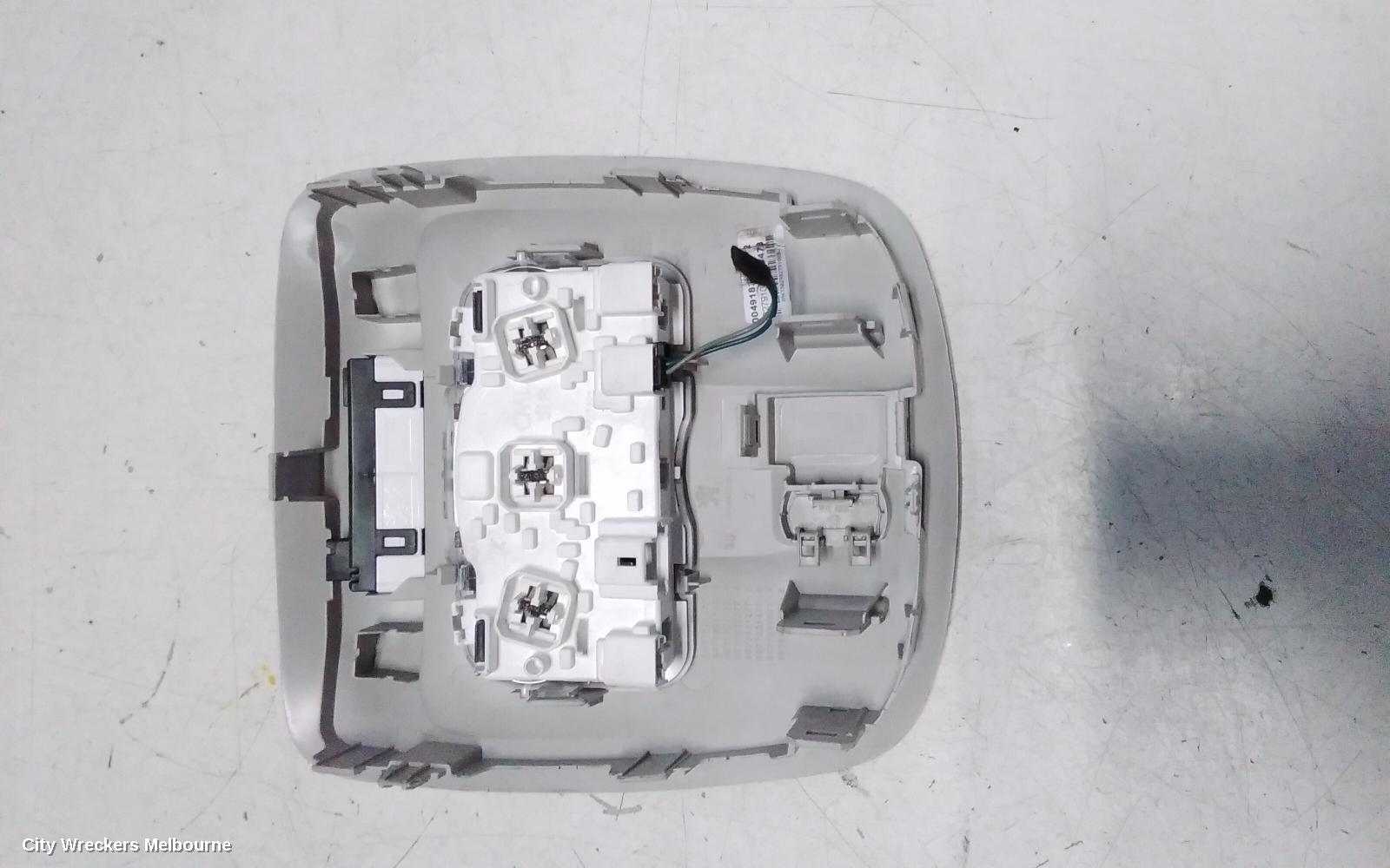 PEUGEOT EXPERT COURTESY LIGHT, K0, 04/2018 ONWARDS