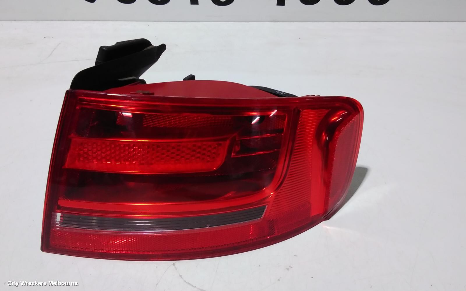 AUDI A4 RIGHT TAILLIGHT, B8 8K (A4), SEDAN, STANDARD TYPE, 02/2008 - 06/2012