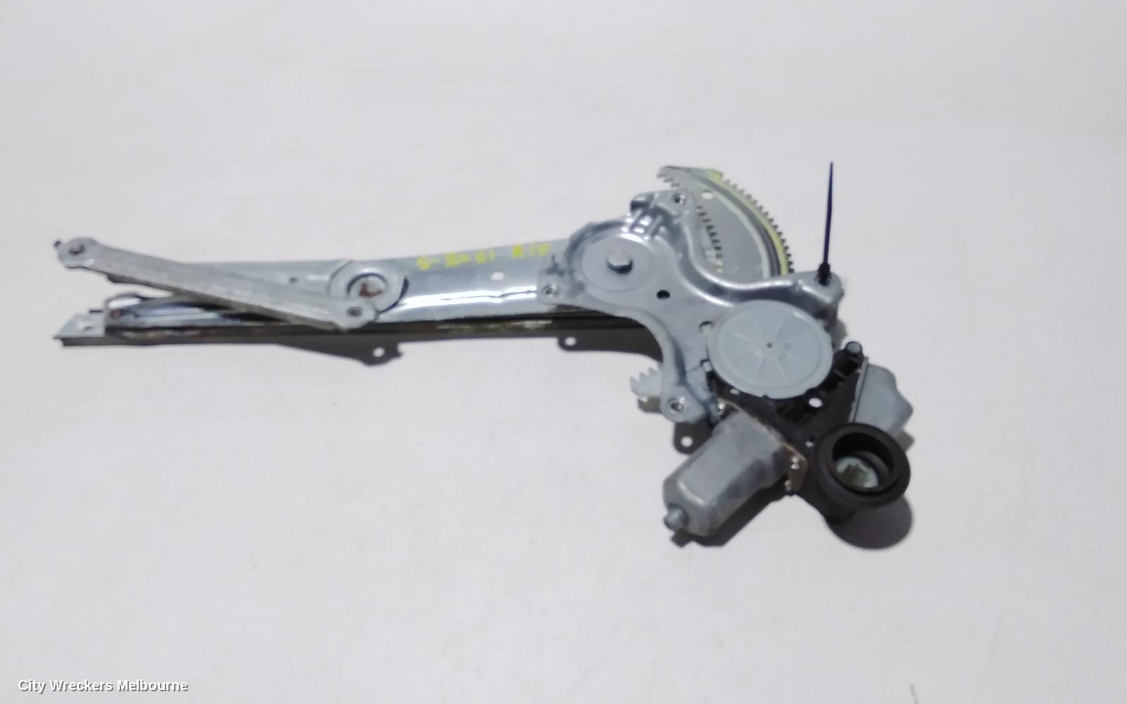 TOYOTA KLUGER RIGHT FRONT WINDOW REG/MOTOR, XU50 SERIES, 03/2014 - 02/2021
