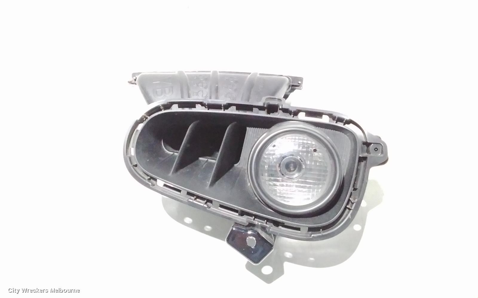 KIA RIO RIGHT INDICATOR/FOG/SIDE, BUMPER FOGLAMP, YB, PROJECTOR TYPE, 12/2016 ONWARDS