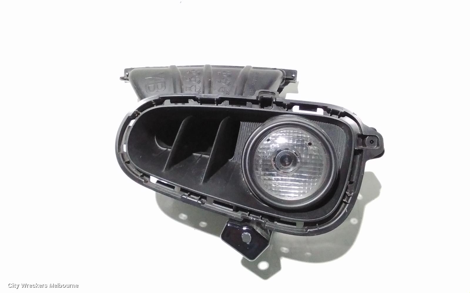 KIA RIO RIGHT INDICATOR/FOG/SIDE, BUMPER FOGLAMP, YB, PROJECTOR TYPE, 12/2016 ONWARDS