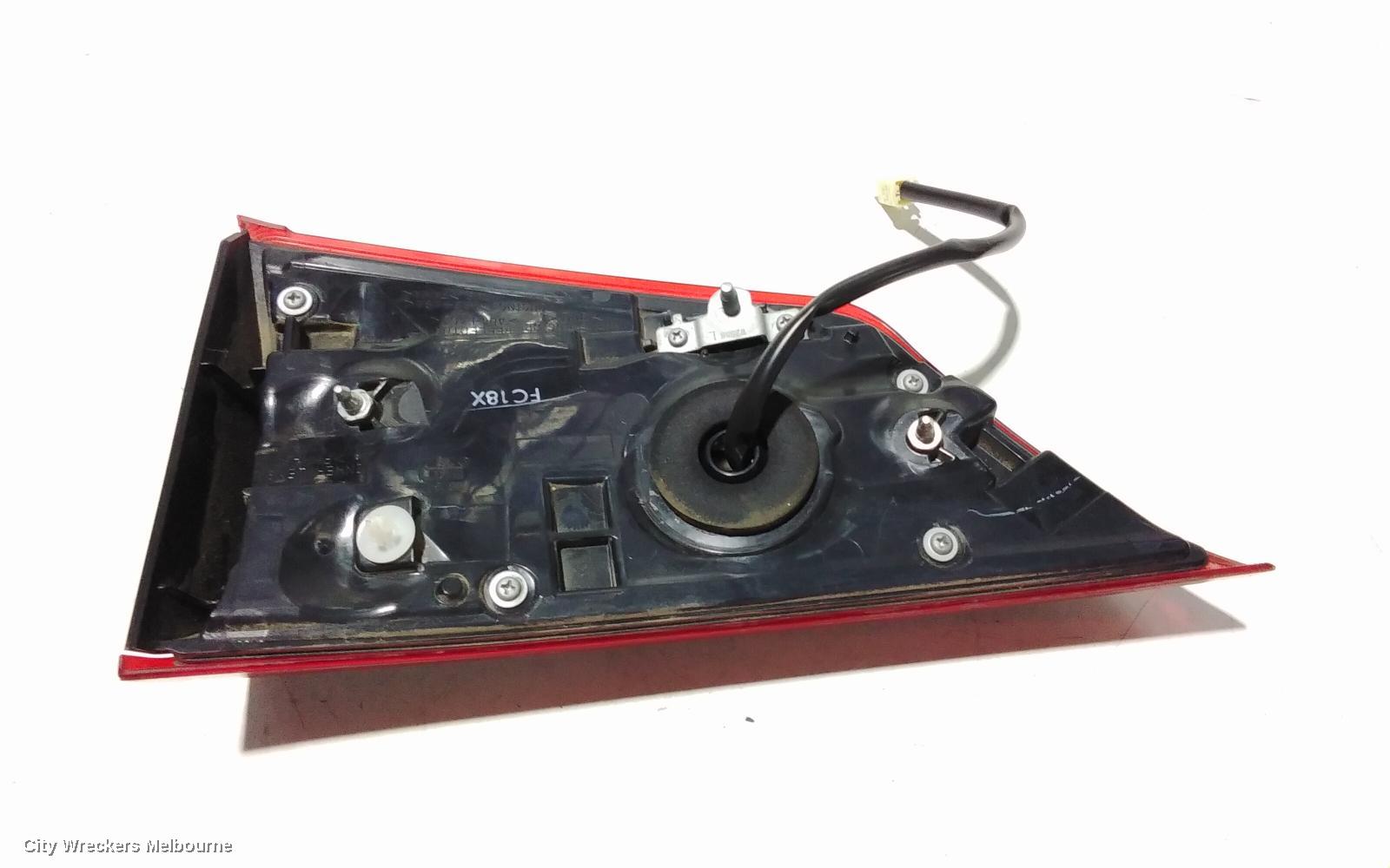 MITSUBISHI OUTLANDER REAR GARNISH, TAILGATE LAMP (LH SIDE), ZK-ZL, 04/2015 - 07/2021
