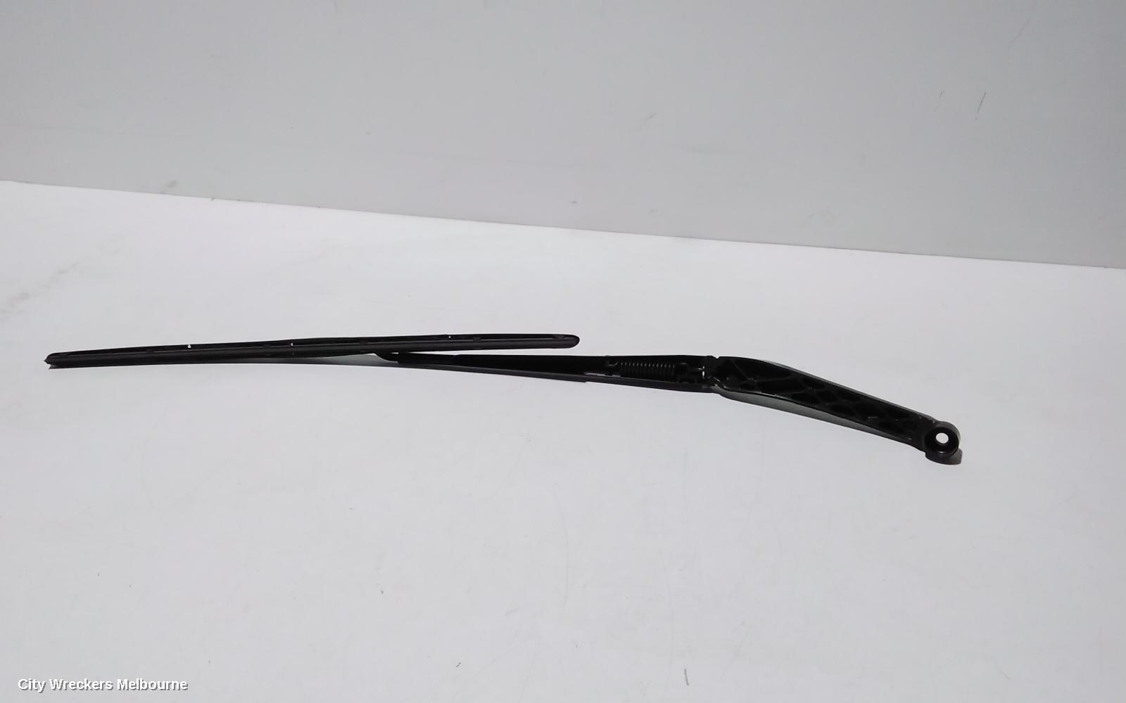 TOYOTA HIACE WIPER ARM, FRONT (RH SIDE), 300 SERIES, 04/2019 ONWARDS