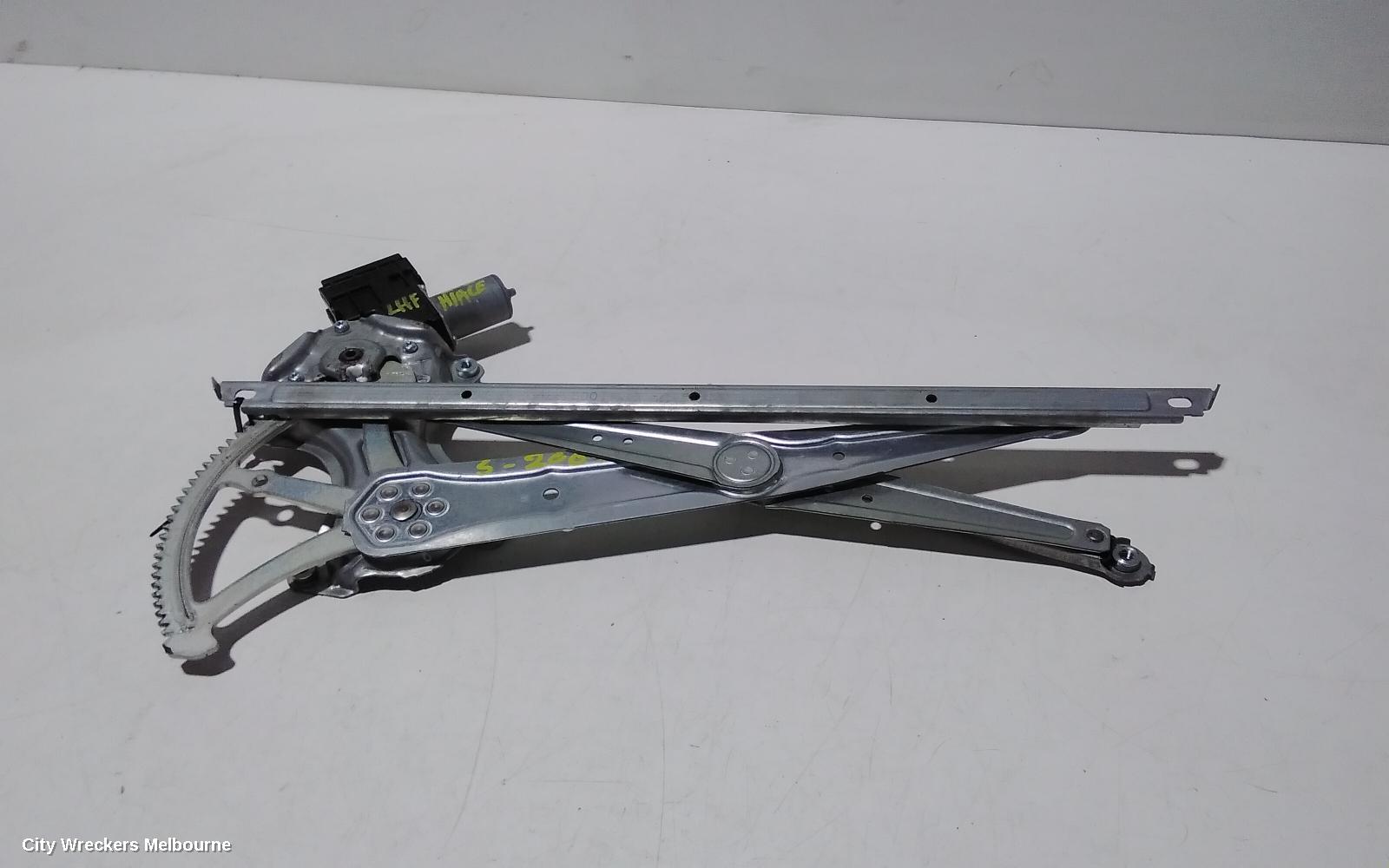 TOYOTA HIACE LEFT FRONT WINDOW REG/MOTOR, DOOR REG ASSY (REG AND MOTOR), 300 SERIES, 04/2019 ONWARDS