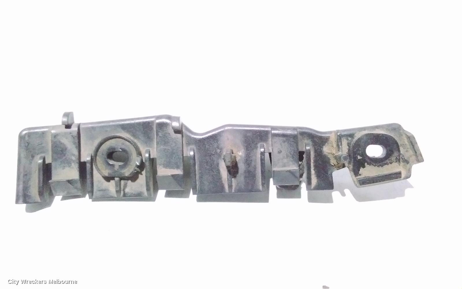 AUDI A3, 8P, 06/2004 - 02/2013, LHF BAR SLIDER: 94086