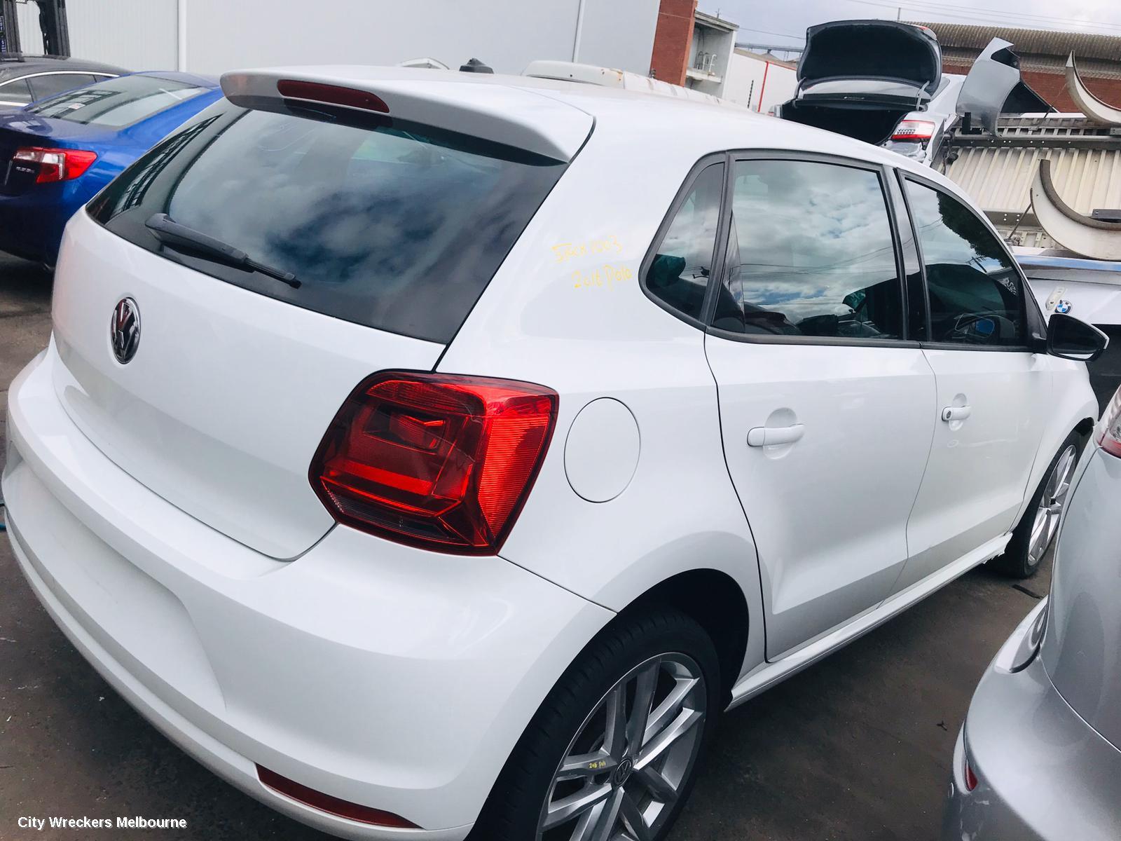 VOLKSWAGEN POLO LEFT FRONT DOOR WINDOW, 6R, 5DR HATCH, 05/2014 - 09/2017