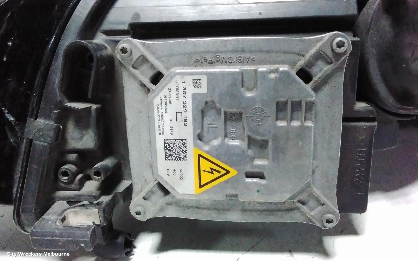 AUDI TT RIGHT HEADLAMP, 8J, XENON TYPE, 09/2006 - 08/2010