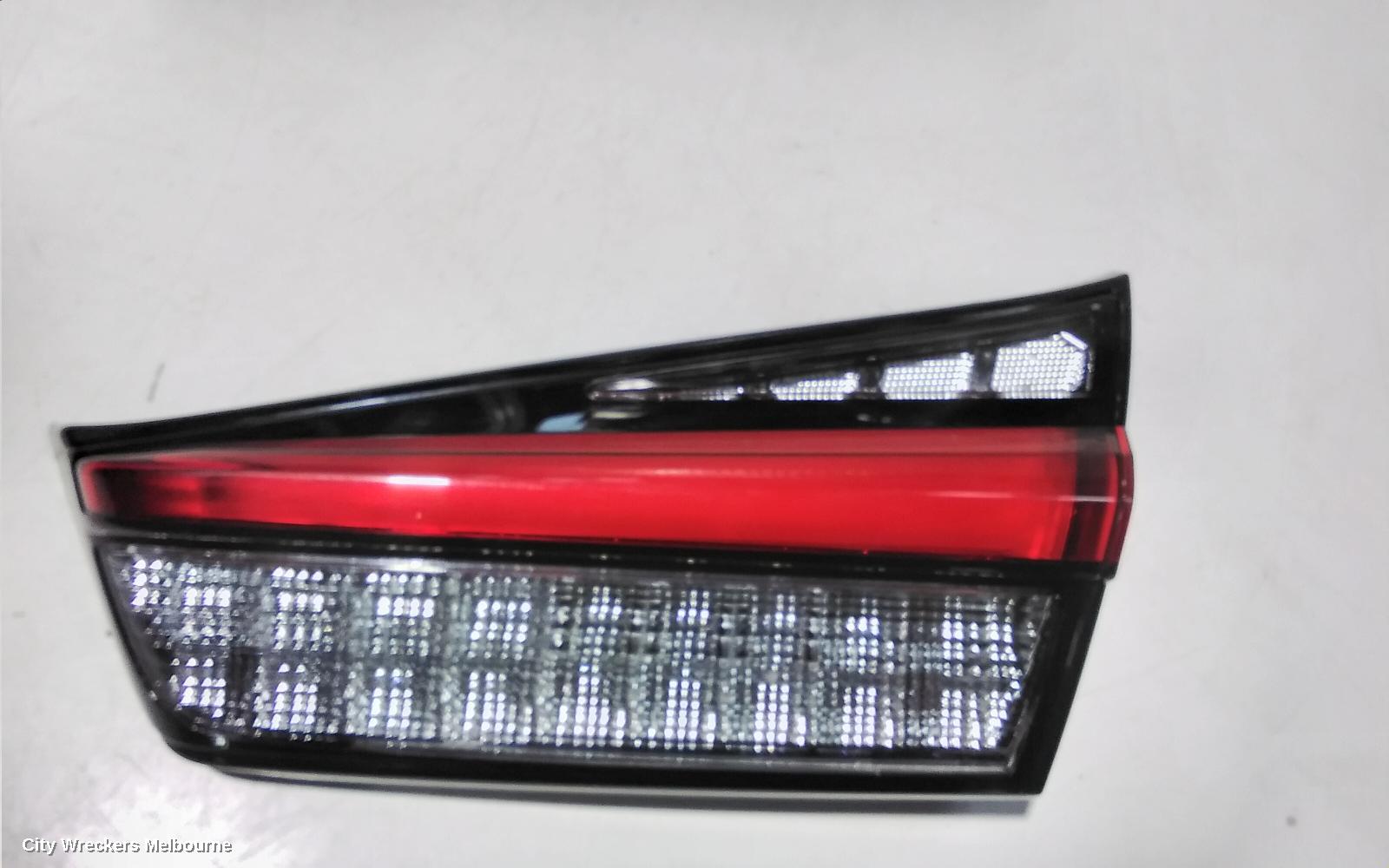 MITSUBISHI ASX REAR GARNISH, TAILGATE LAMP (RH SIDE), XD, 06/2019 ONWARDS