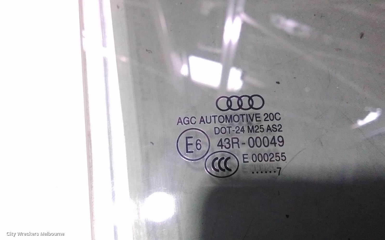 AUDI Q7 RIGHT REAR DOOR WINDOW, 4M, 07/2015 ONWARDS