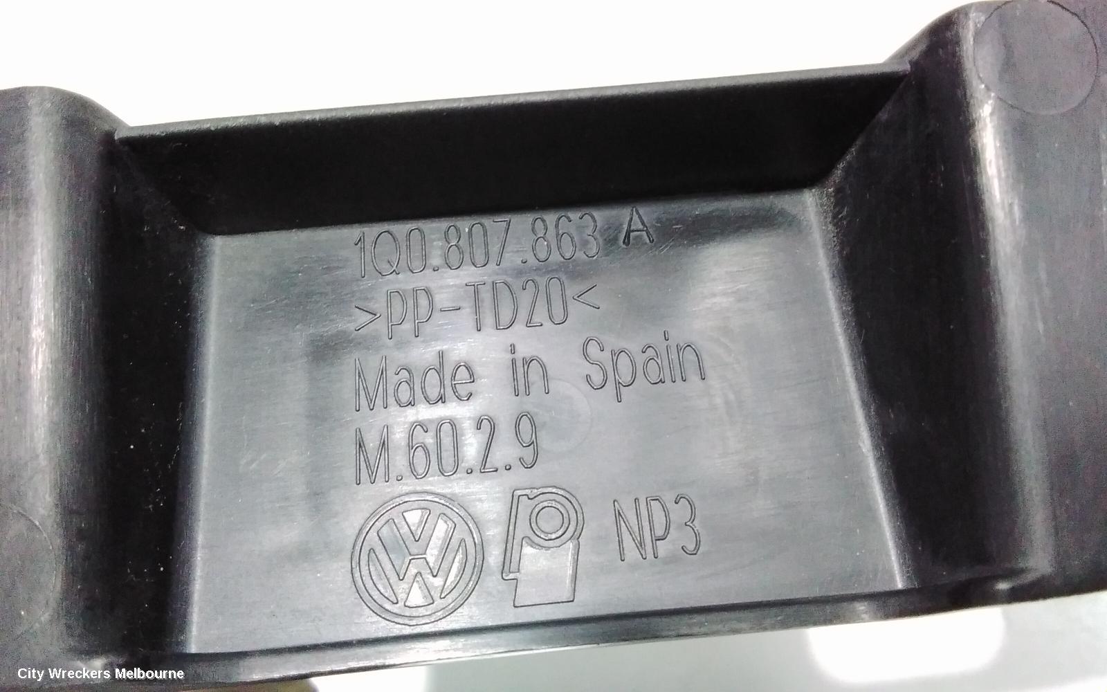 VOLKSWAGEN EOS, 1F 02/2007 - 04/2011, CENTER BAR BRAKET: 94145