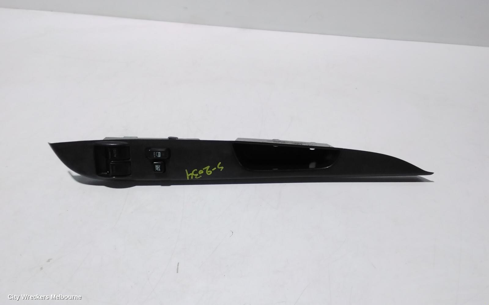 TOYOTA HIACE PWR DR WIND SWITCH, RH FRONT (MASTER SWITCH), TRH/KDH, 03/2005 - 02/2014
