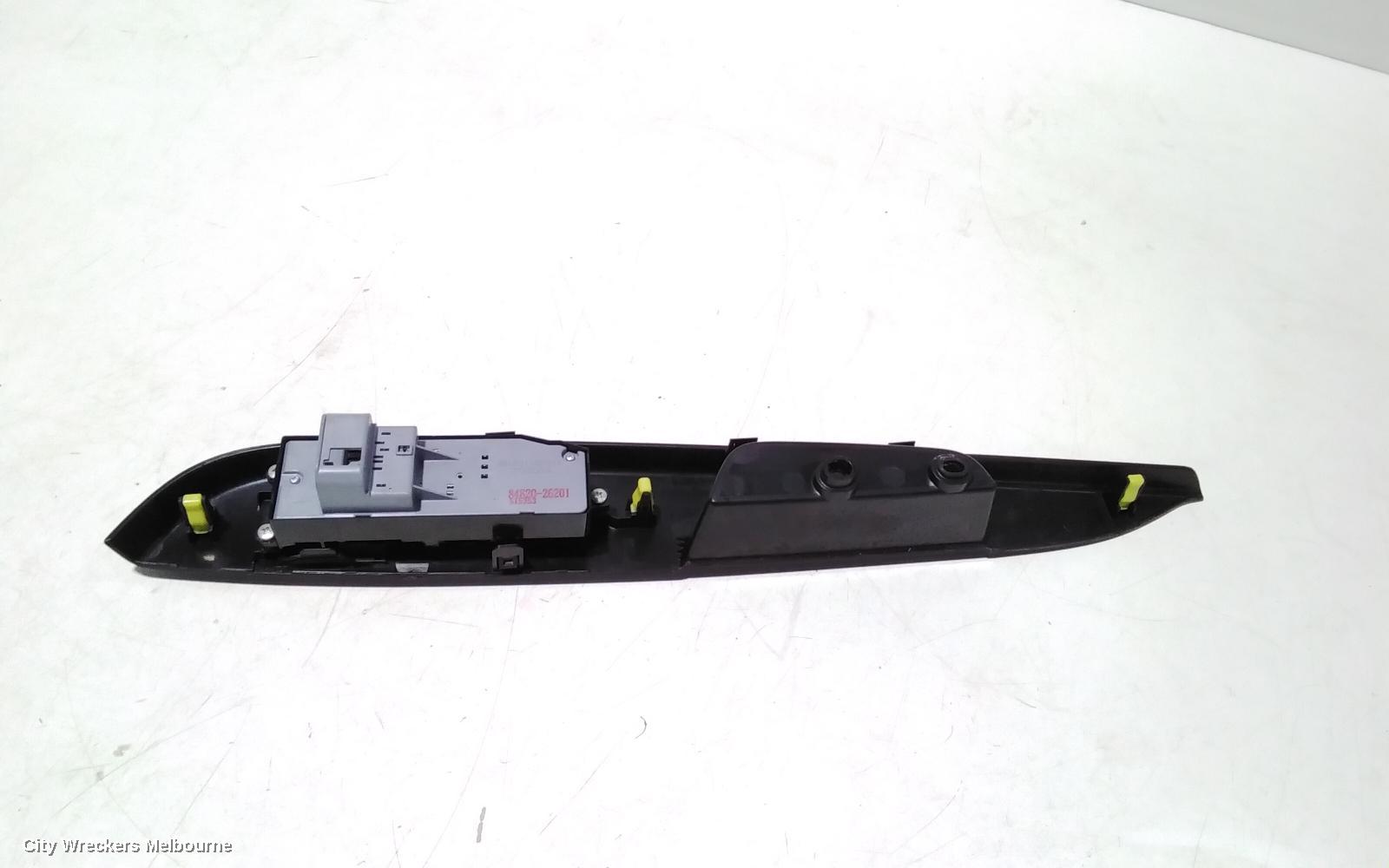 TOYOTA HIACE PWR DR WIND SWITCH, RH FRONT (MASTER SWITCH), TRH/KDH, 03/2005 - 02/2014