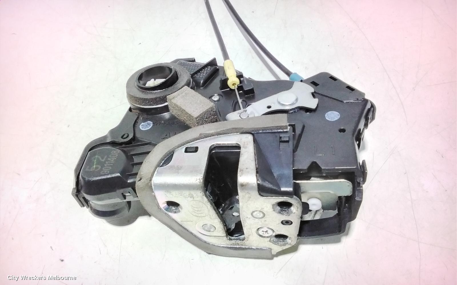 TOYOTA HIACE DOOR/BOOT/GATE LOCK, LEFT FRONT DOOR LOCK, TRH/KDH, 03/2005 - 04/2019