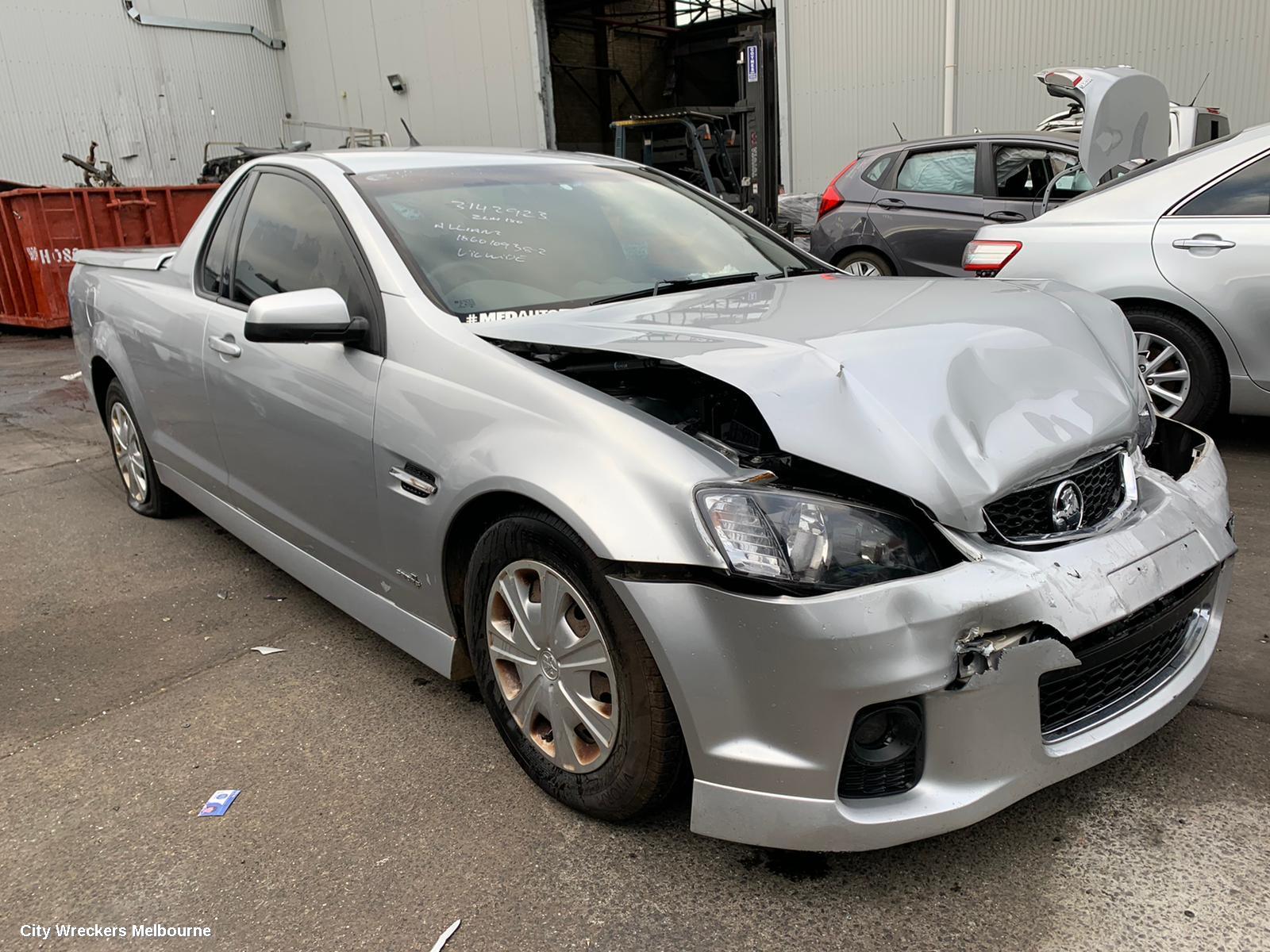 HOLDEN COMMODORE ENGINE COVER, 3.6, LFX, VE, 08/2009 - 04/2013