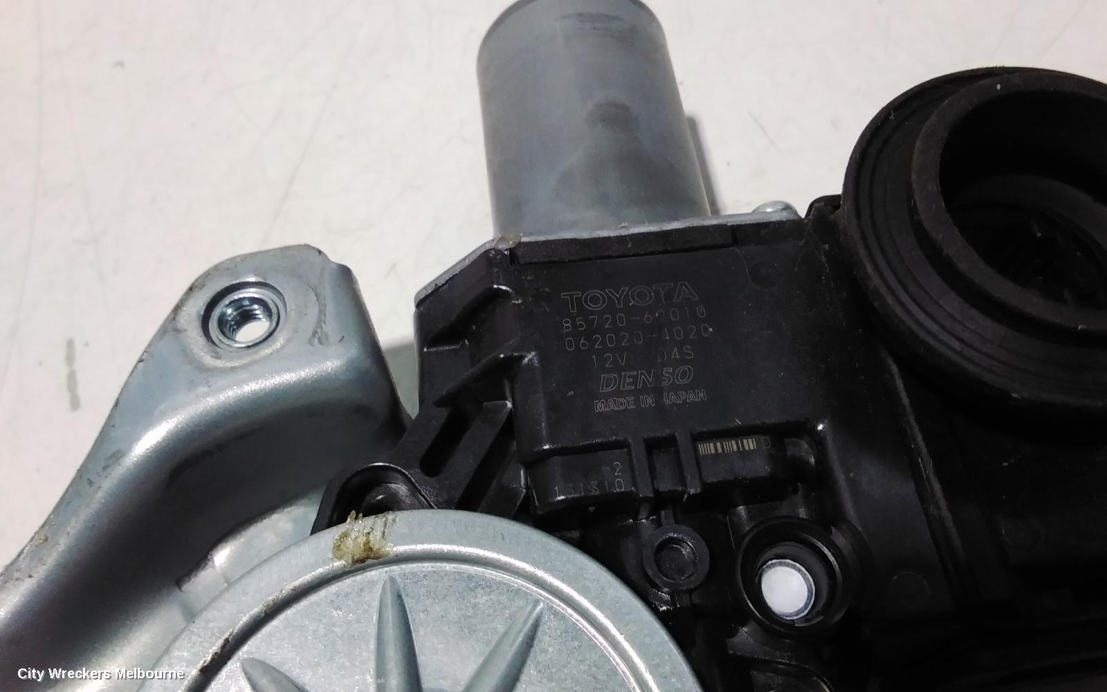 TOYOTA PRIUS LEFT FRONT WINDOW REG/MOTOR, ZVW40R, PRIUS V, 05/2012 - 03/2021