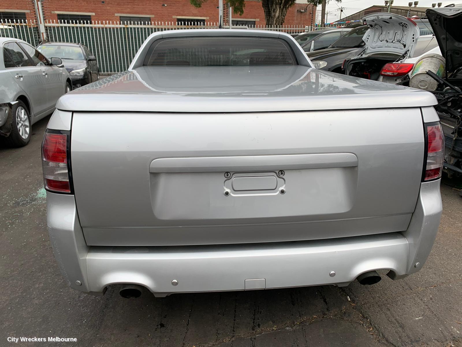 HOLDEN COMMODORE ENGINE COVER, 3.6, LFX, VE, 08/2009 - 04/2013