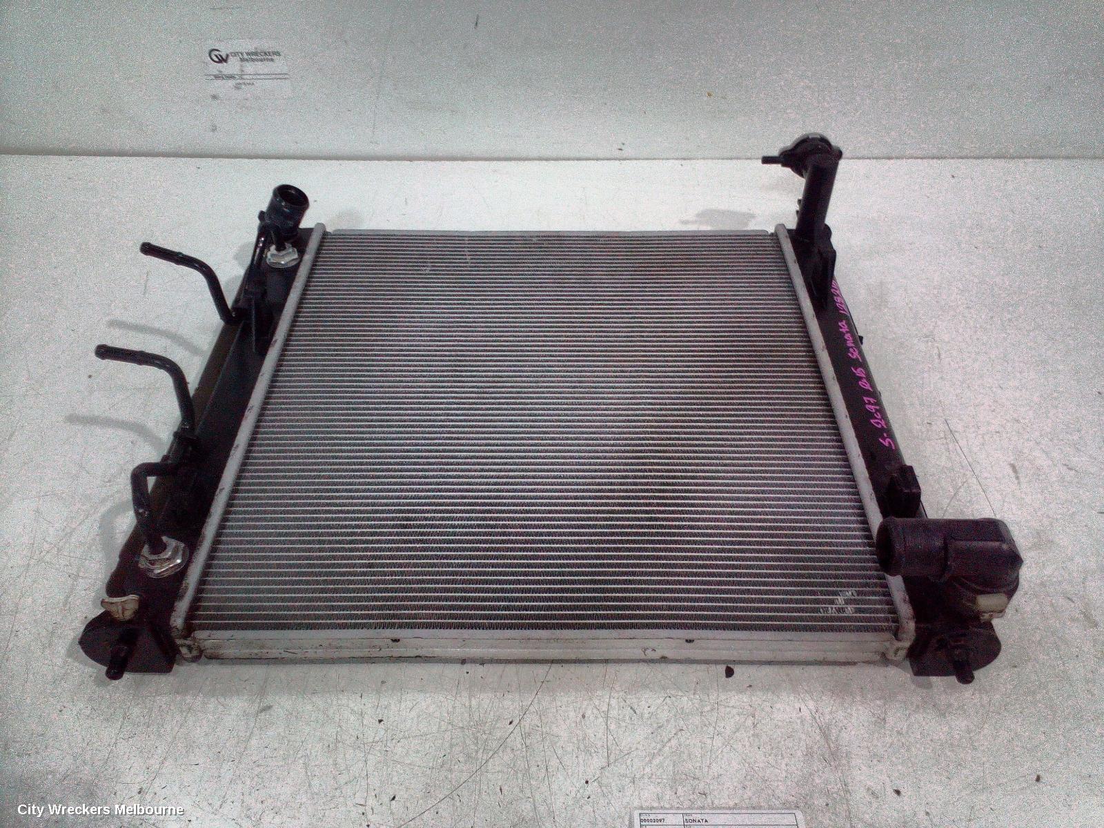 HYUNDAI SONATA RADIATOR, AUTO, 2.0, PETROL, LF, 10/2014 - 01/2020