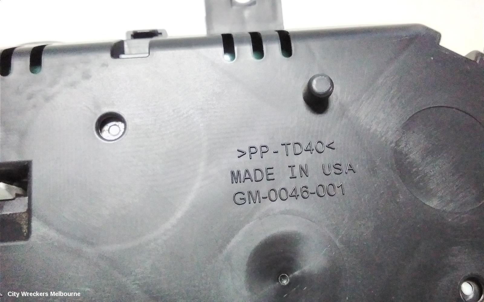 HOLDEN EQUINOX INSTRUMENT CLUSTER, PETROL TYPE, EQ, 09/2017 - 12/2020