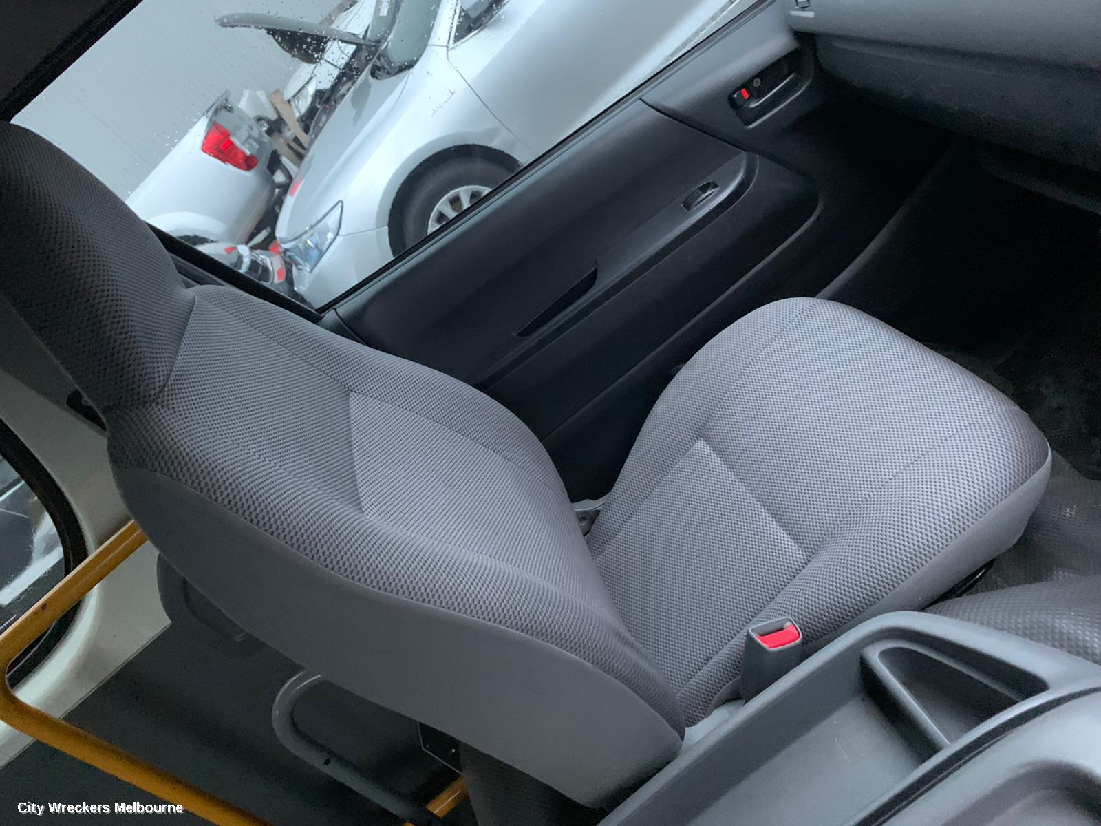 TOYOTA HIACE LEFT FRONT WINDOW REG/MOTOR, DOOR REG AND MOTOR ASSY, TRH/KDH, 03/2005 - 04/2019
