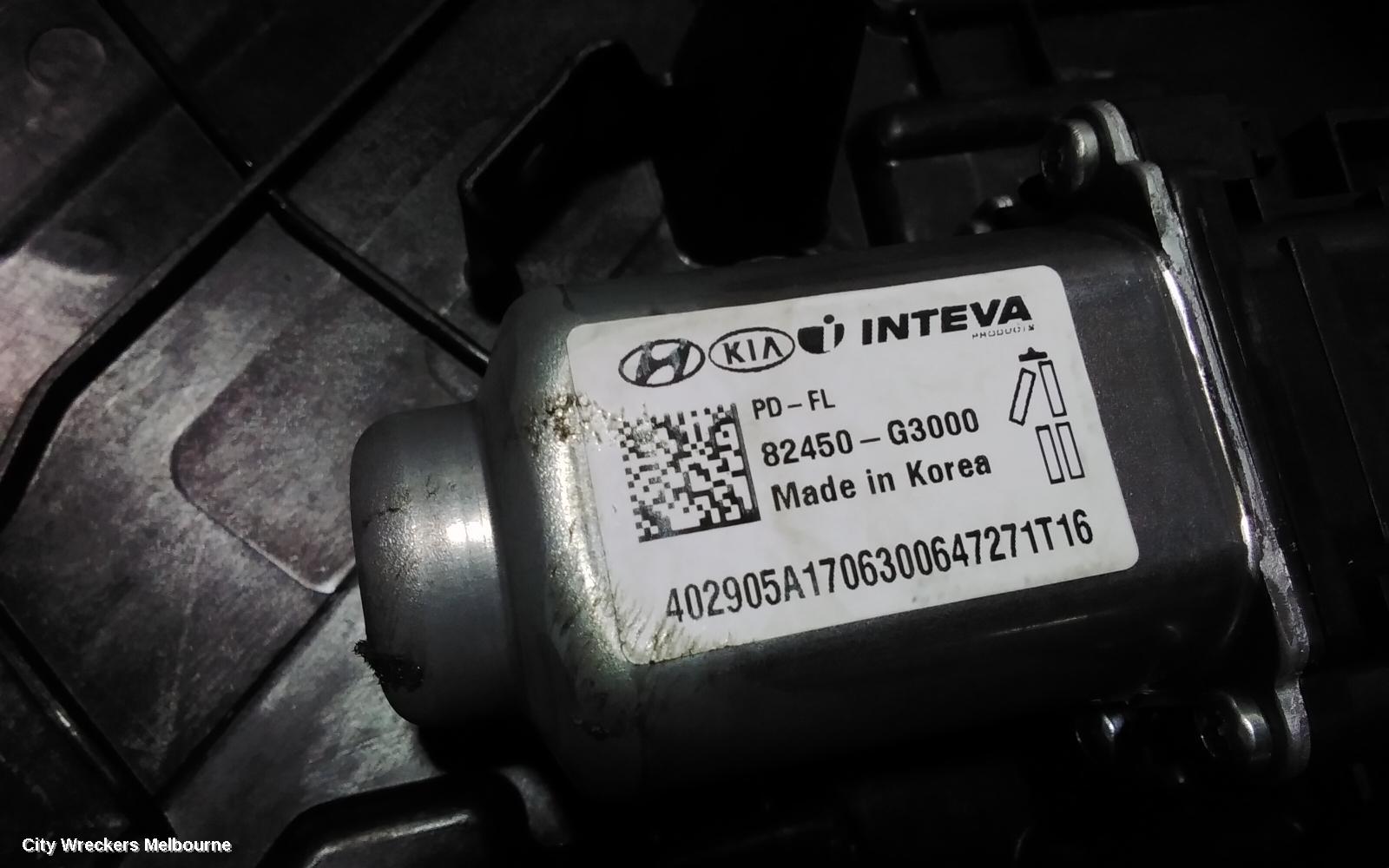 HYUNDAI I30 LEFT FRONT WINDOW REG/MOTOR, PD, HATCH, DOOR REG ASSY (REG AND MOTOR), 03/2017 ONWARDS