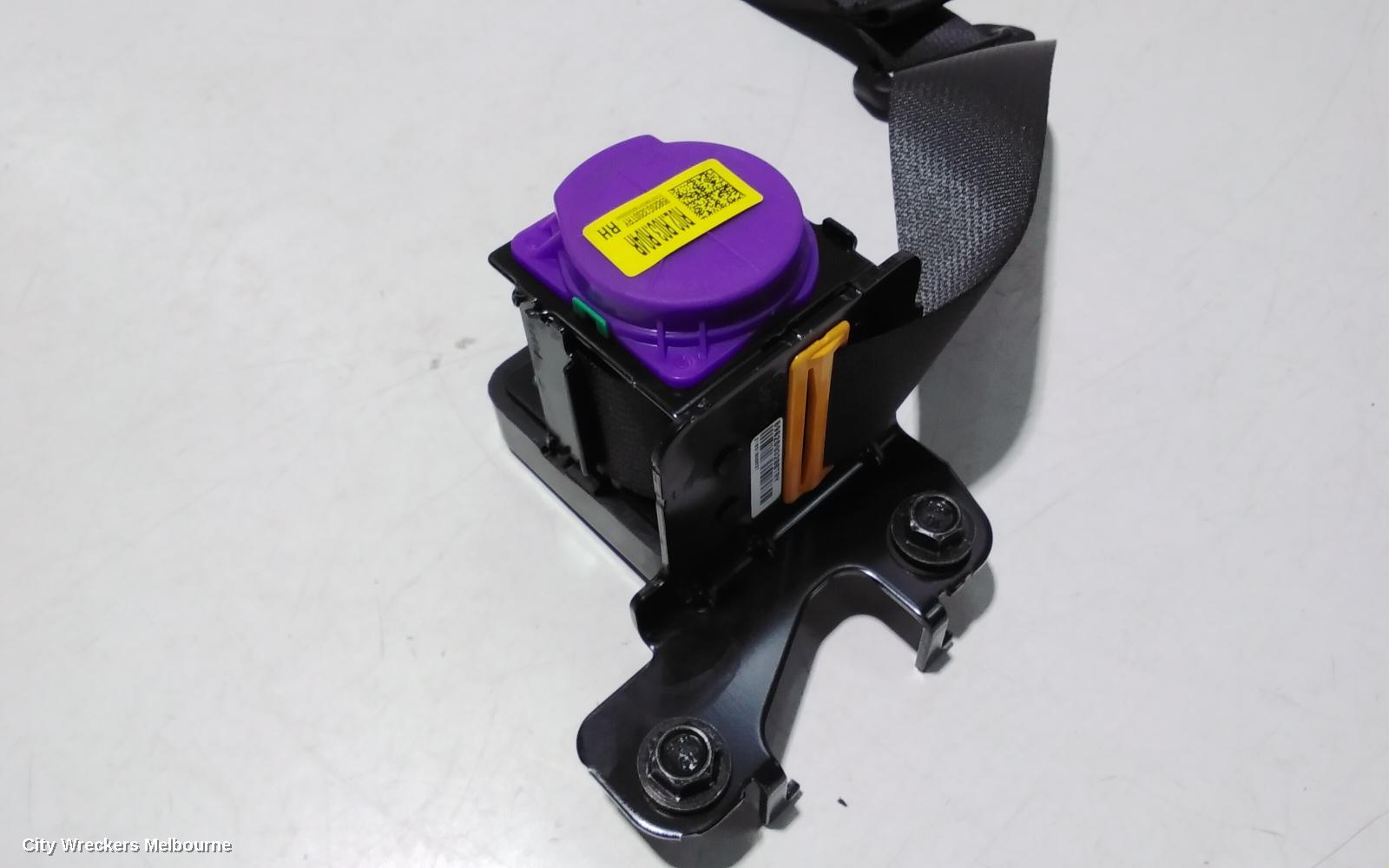 HYUNDAI I30 SEATBELT/STALK, RH REAR, SEAT BELT ONLY, RED, PD, HATCH (S.KOREA VIN KMHH), 03/2017 ONWARDS