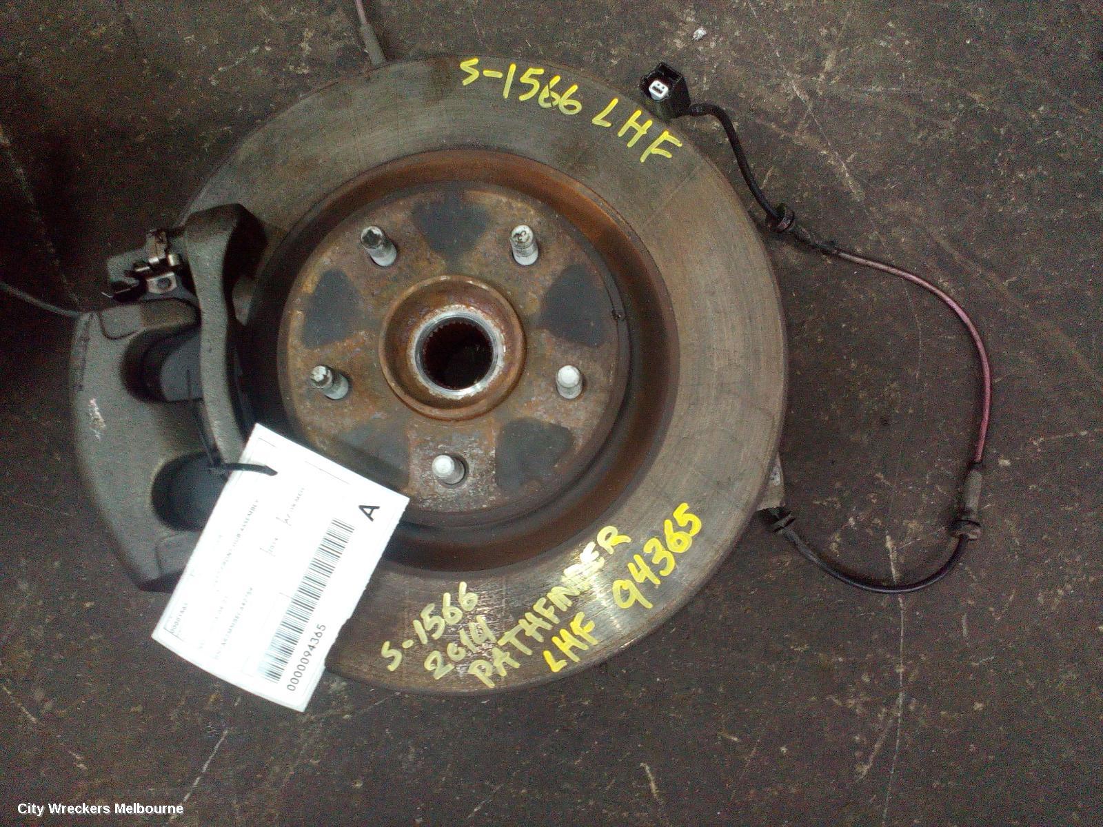 NISSAN PATHFINDER LEFT FRONT HUB ASSEMBLY, R52, 06/2013 - 04/2021