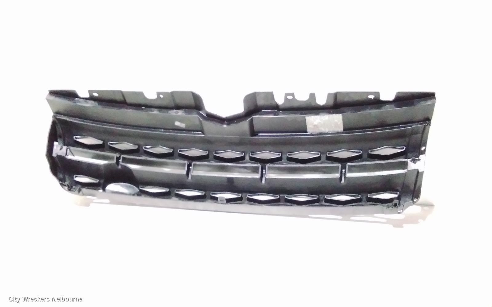 LAND ROVER RANGEROVER EVOQUE GRILLE, RADIATOR GRILLE, L538, PURE/PURE TECH, ATLAS/BRUNEL 11/2011 - 06/2015