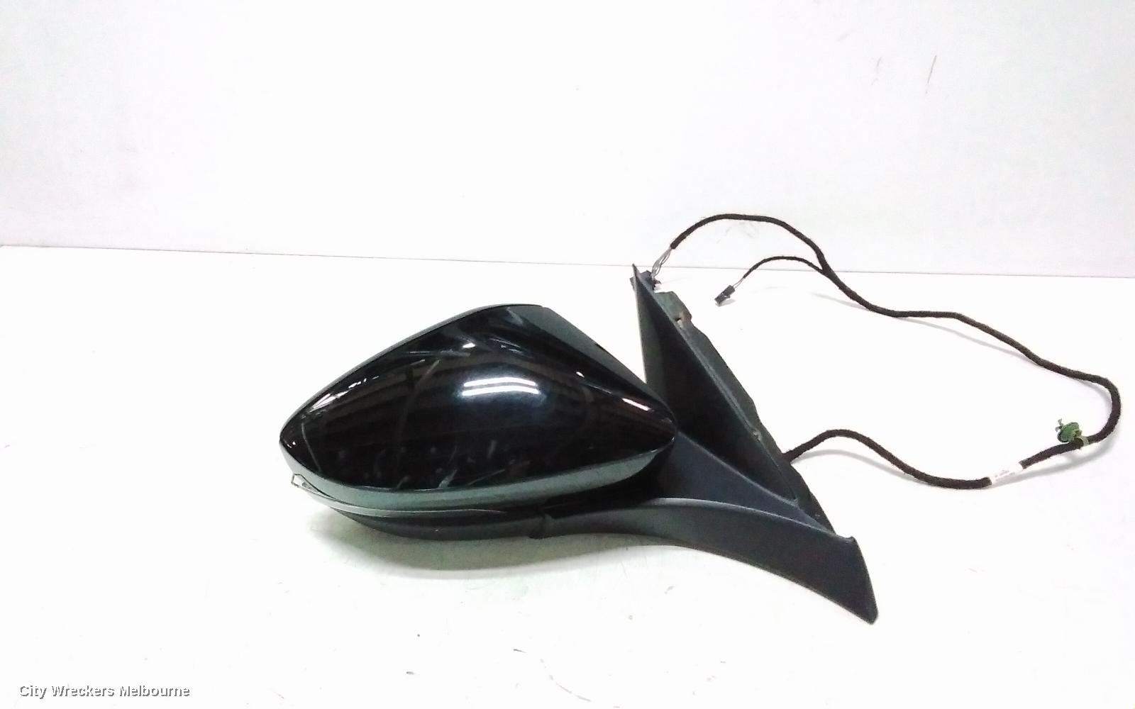VOLKSWAGEN T-ROC RIGHT DOOR MIRROR, A1, POWER FOLD & HEATED TYPE, W/ BLIND SPOT TYPE, COLOUR CODED, 03/2020 - 07/2022