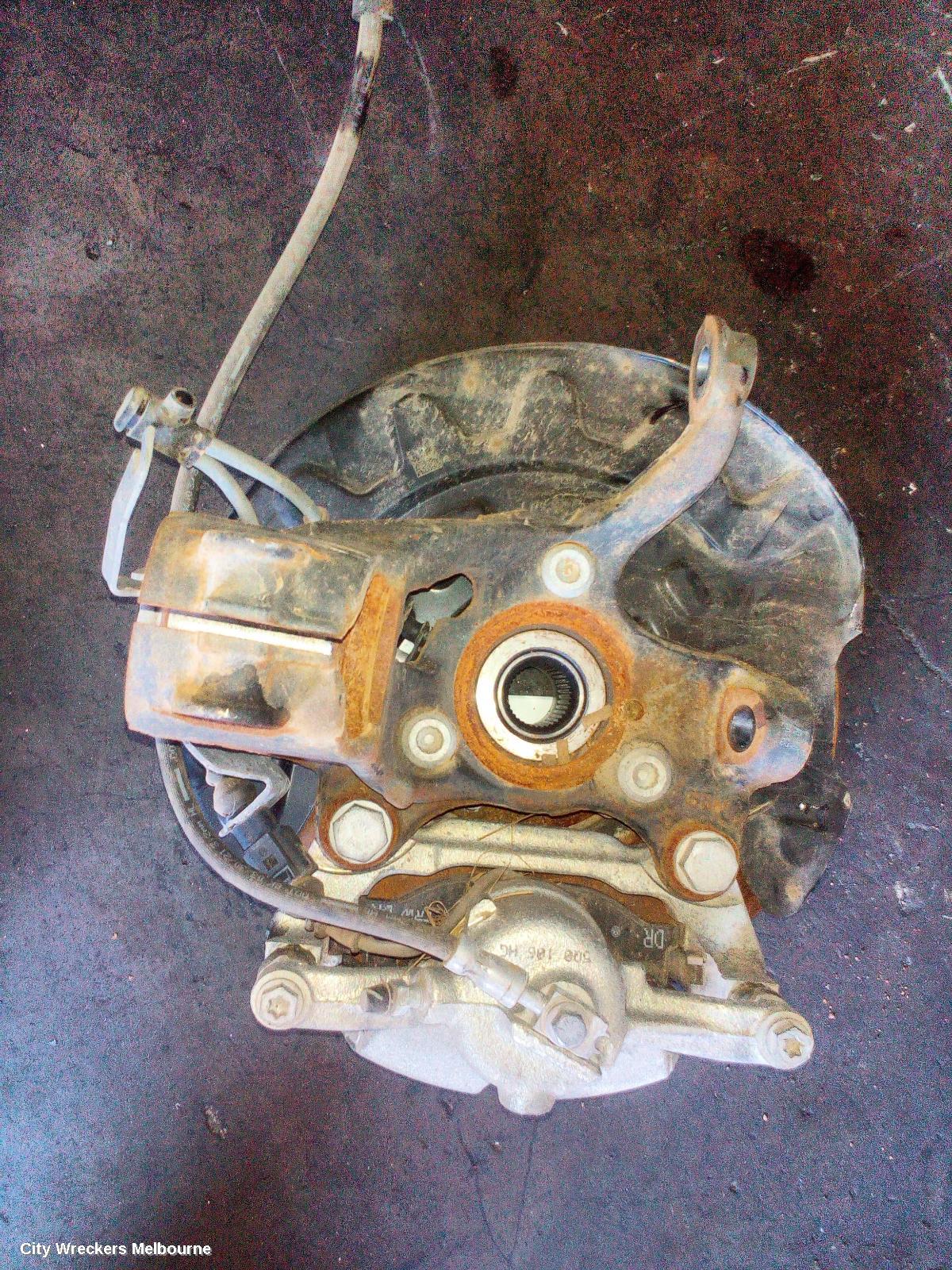 VOLKSWAGEN T-ROC RIGHT FRONT HUB ASSEMBLY, A1, 03/2020 - 12/2025