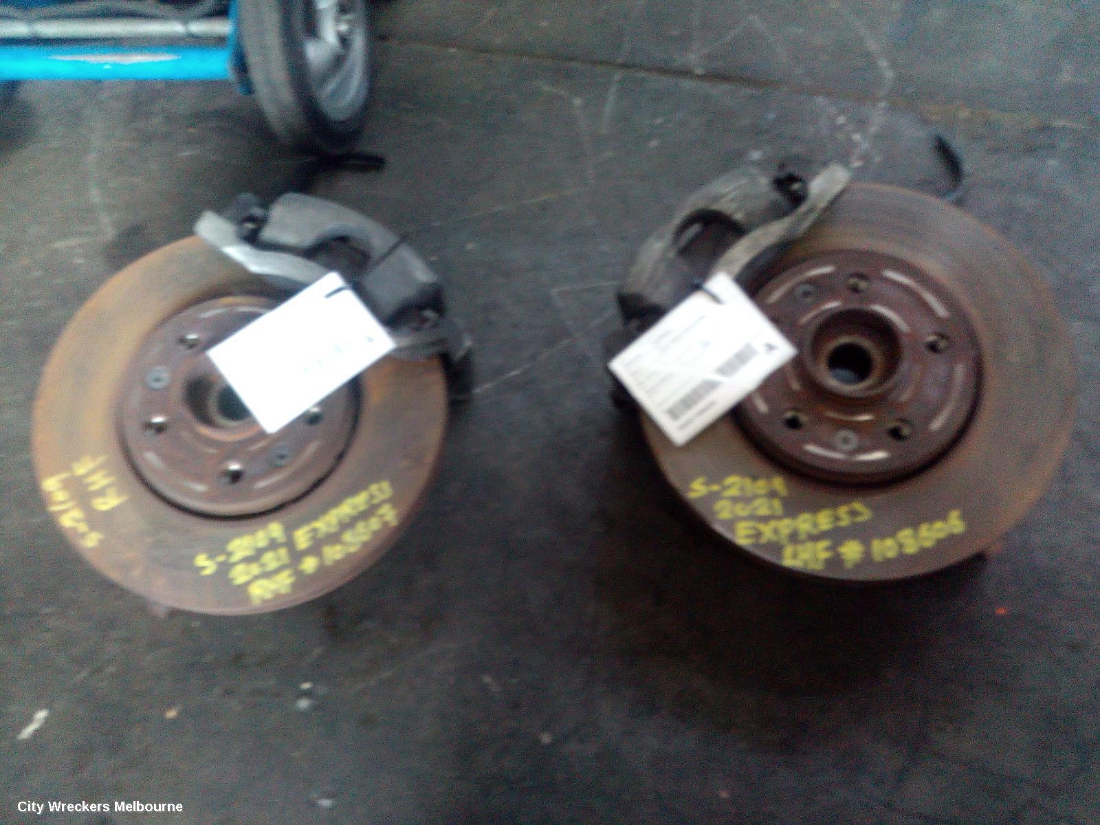 MITSUBISHI EXPRESS LEFT FRONT HUB ASSEMBLY, SN, 03/2020 - 12/2022