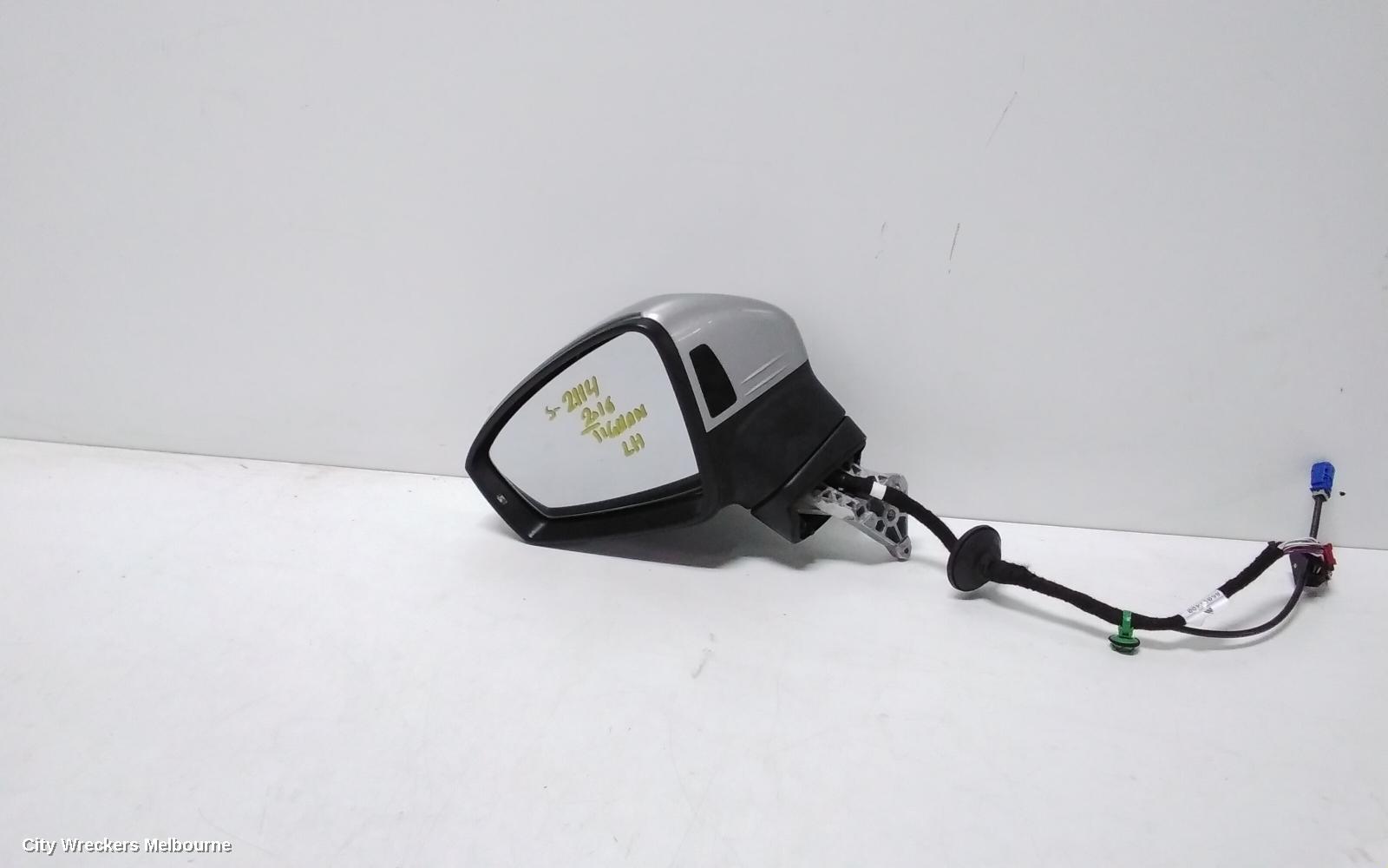 VOLKSWAGEN TIGUAN LEFT DOOR MIRROR, 5NA, POWER FOLD, W/ SIDE ASSIST & CAMERA TYPE (6XQ/KA6), 06/2016 - 02/2021