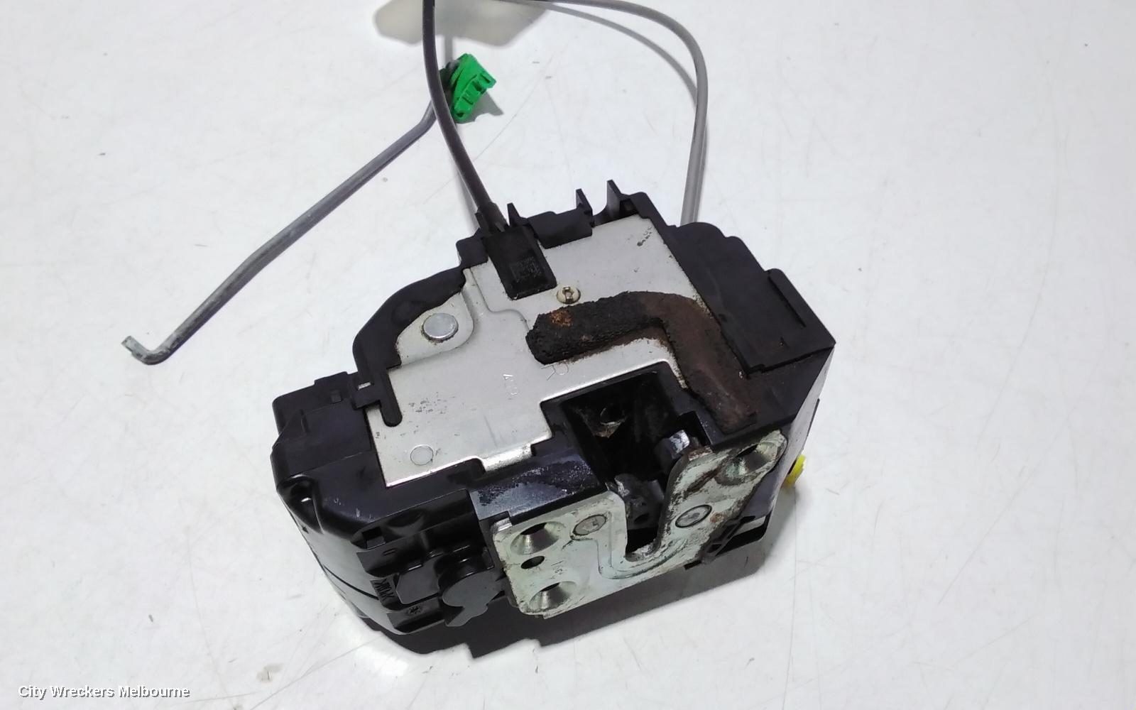 NISSAN DUALIS DOOR/BOOT/GATE LOCK, RIGHT FRONT DOOR LOCK, J10, POWER, 08/2008 - 05/2014