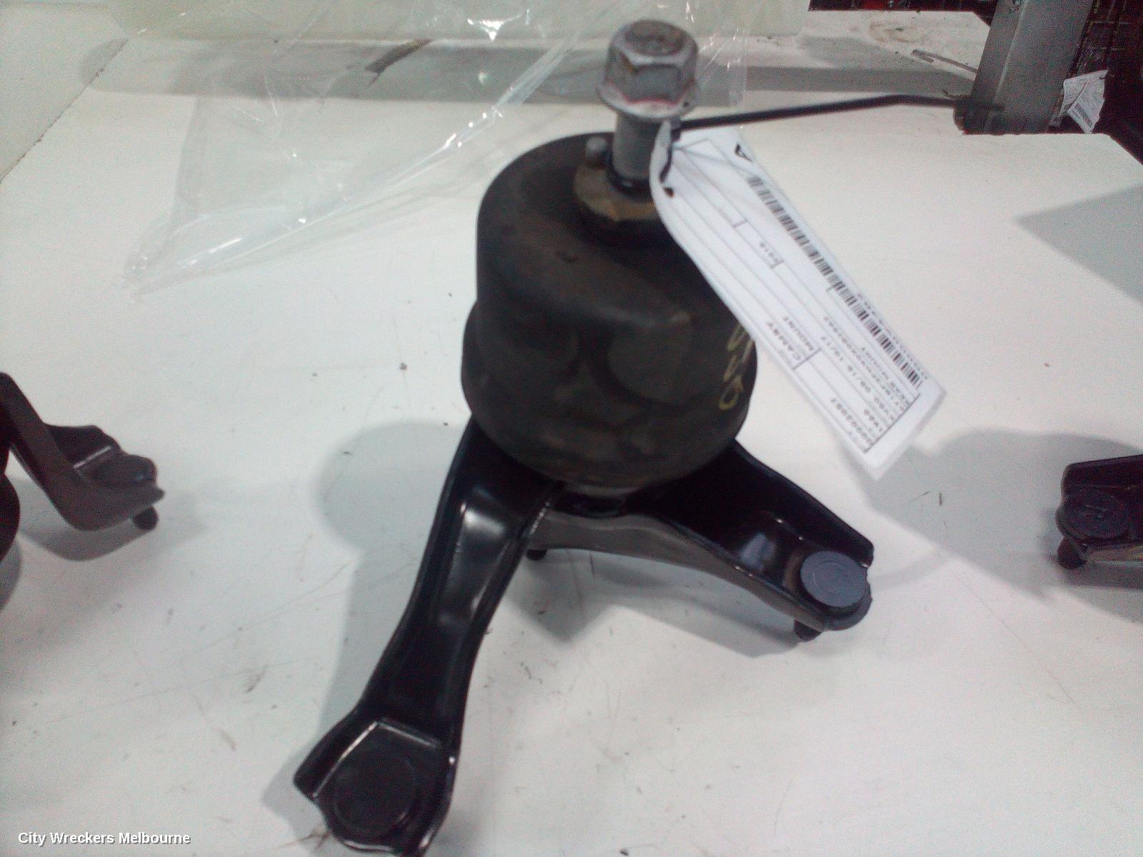 TOYOTA CAMRY MOUNT, XV50, 05/2015 - 10/2017