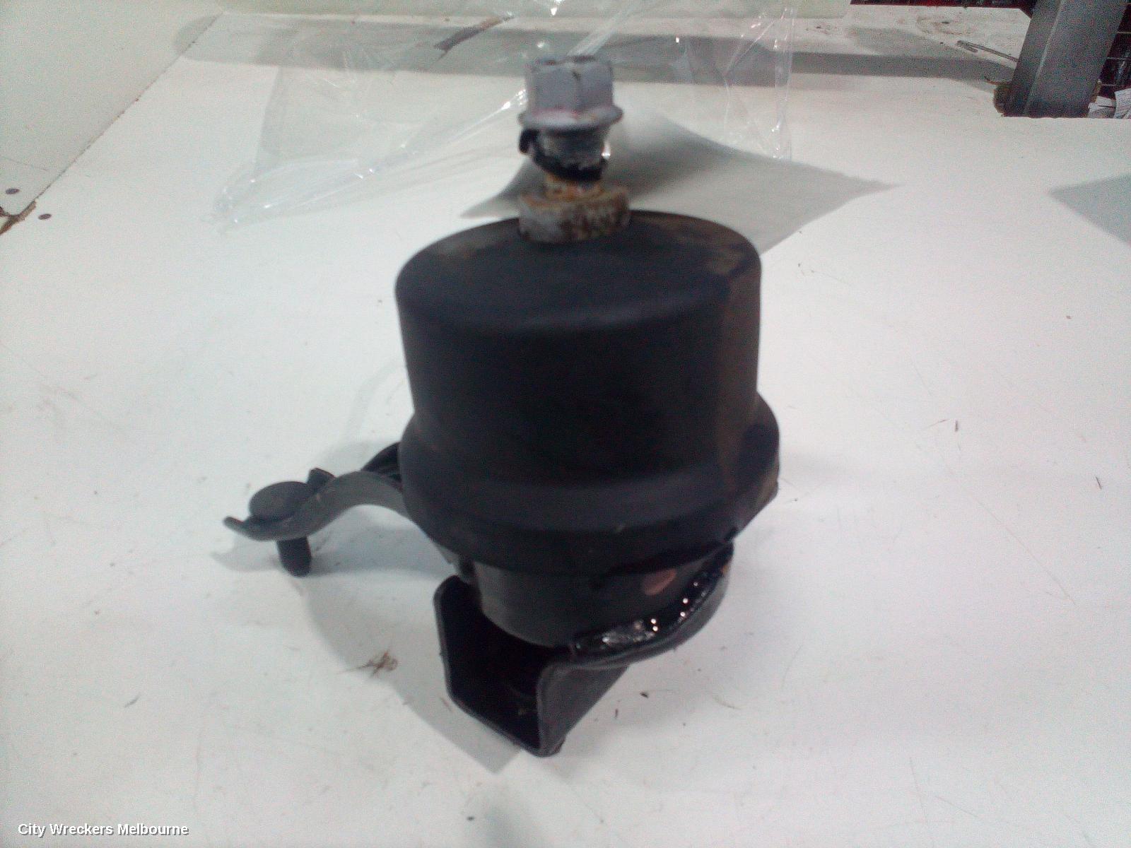 TOYOTA CAMRY MOUNT, XV50, 05/2015 - 10/2017