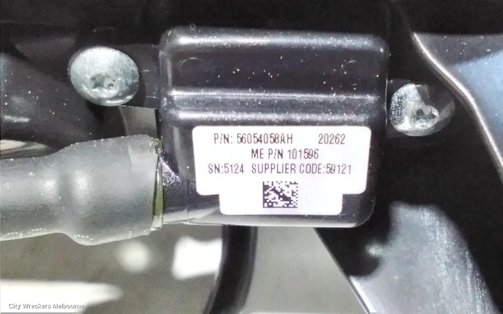 CHRYSLER 300C HIGH LEVEL STOPLIGHT, LX2, 12/2011 - 12/2021