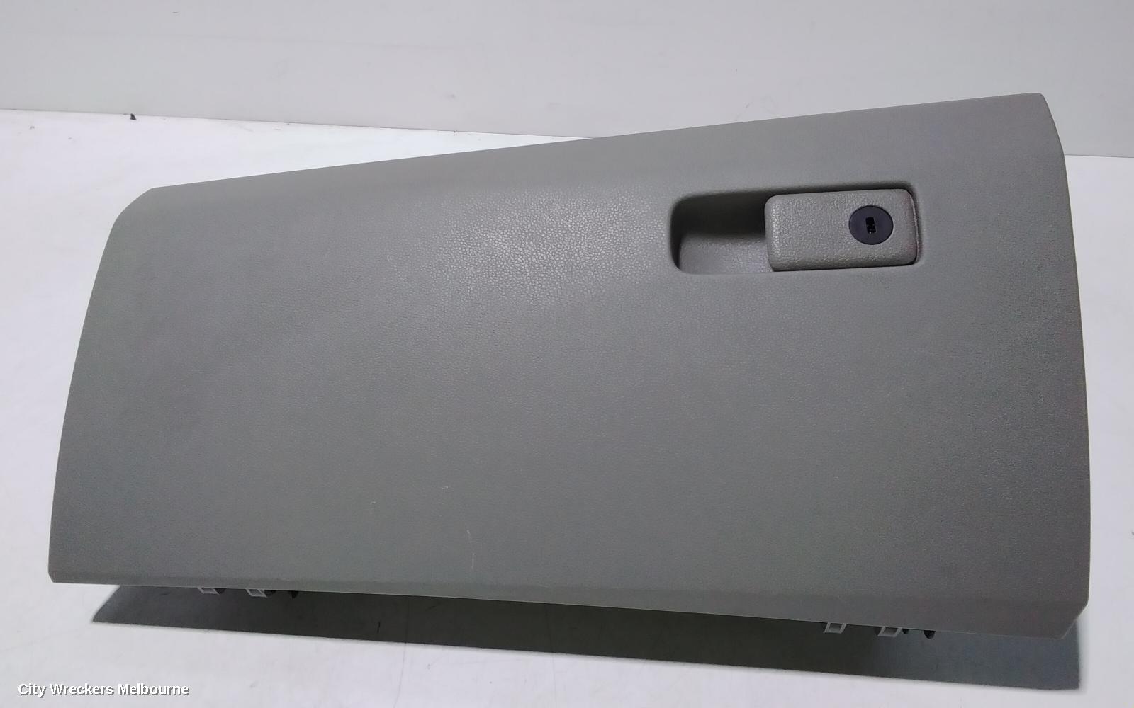 KIA CARNIVAL/GRAND CARNIVAL GLOVE BOX, LOWER, YP, 02/2015 - 10/2020