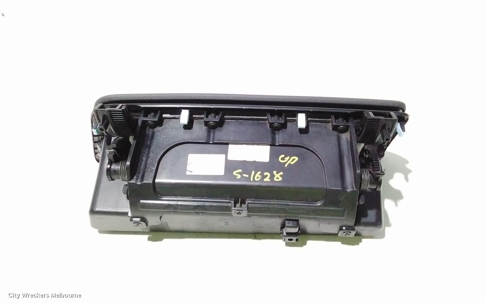 KIA CARNIVAL/GRAND CARNIVAL GLOVE BOX, UPPER, YP, 02/2015 - 10/2020