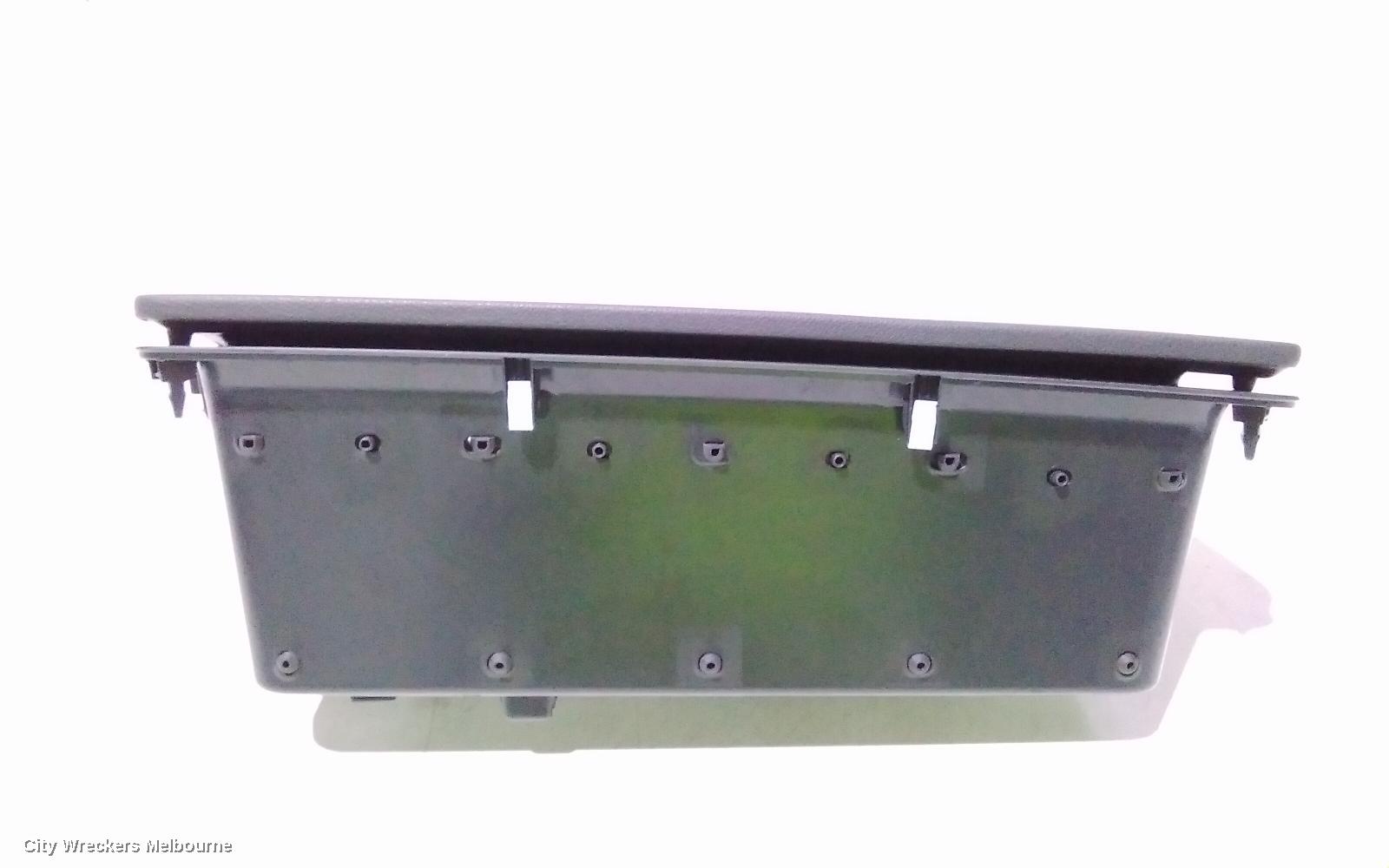 KIA CARNIVAL/GRAND CARNIVAL GLOVE BOX, UPPER, YP, 02/2015 - 10/2020
