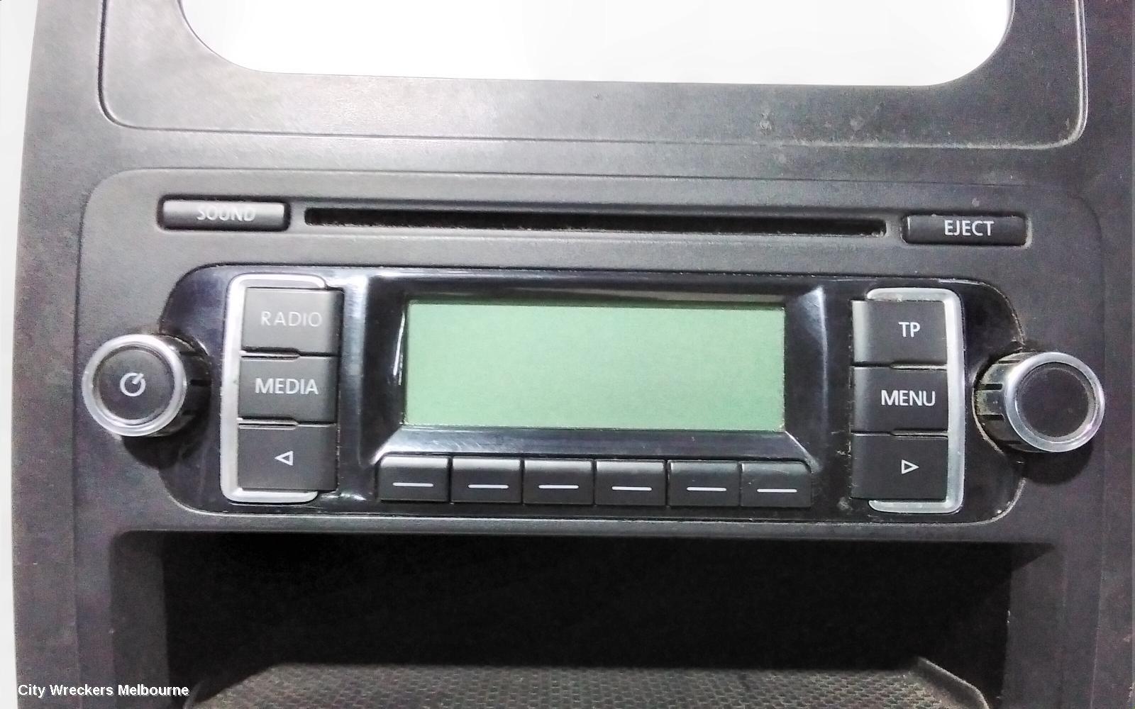 VOLKSWAGEN CADDY RADIO/CD/DVD/SAT/TV, CD PLAYER (RCD210), 2K, 08/2010 - 06/2015