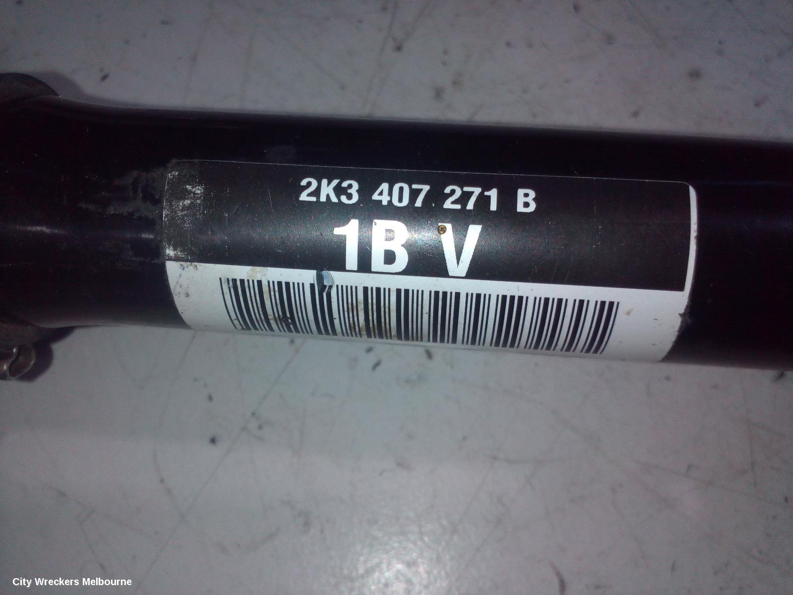 VOLKSWAGEN CADDY LEFT DRIVESHAFT, DIESEL, 1.6, AUTO T/M, 2K, 08/2010 - 06/2015
