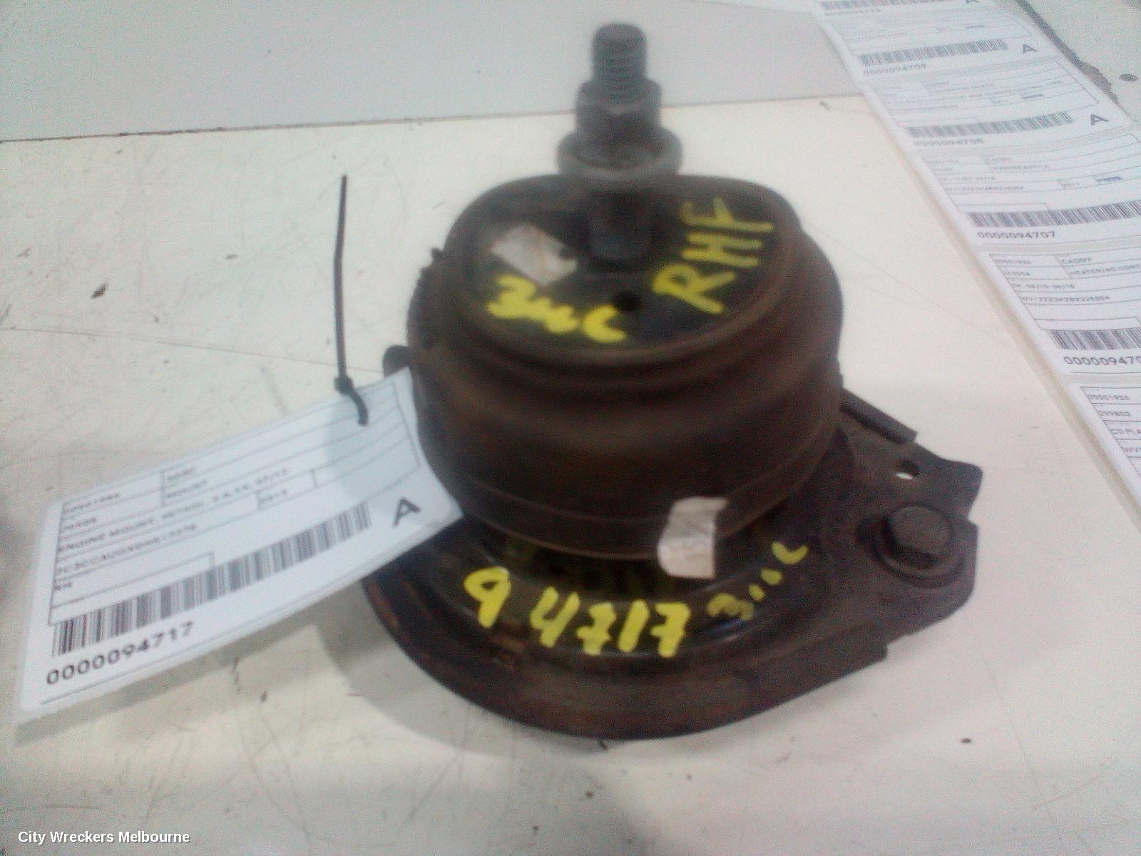 CHRYSLER 300C MOUNT, ENGINE MOUNT, PETROL, 3.6, LX, 07/2012 ONWARDS