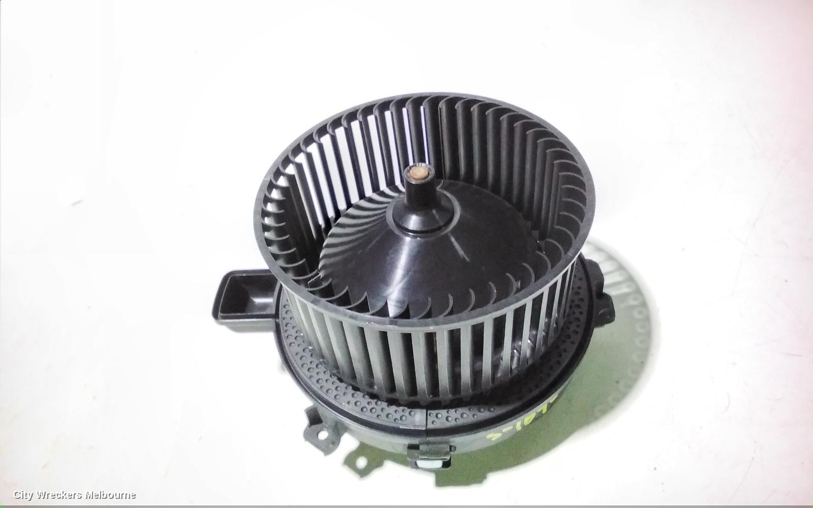 HOLDEN ASTRA HEATER FAN MOTOR, BK-BL, P/N DL952002, 09/2016 - 12/2020