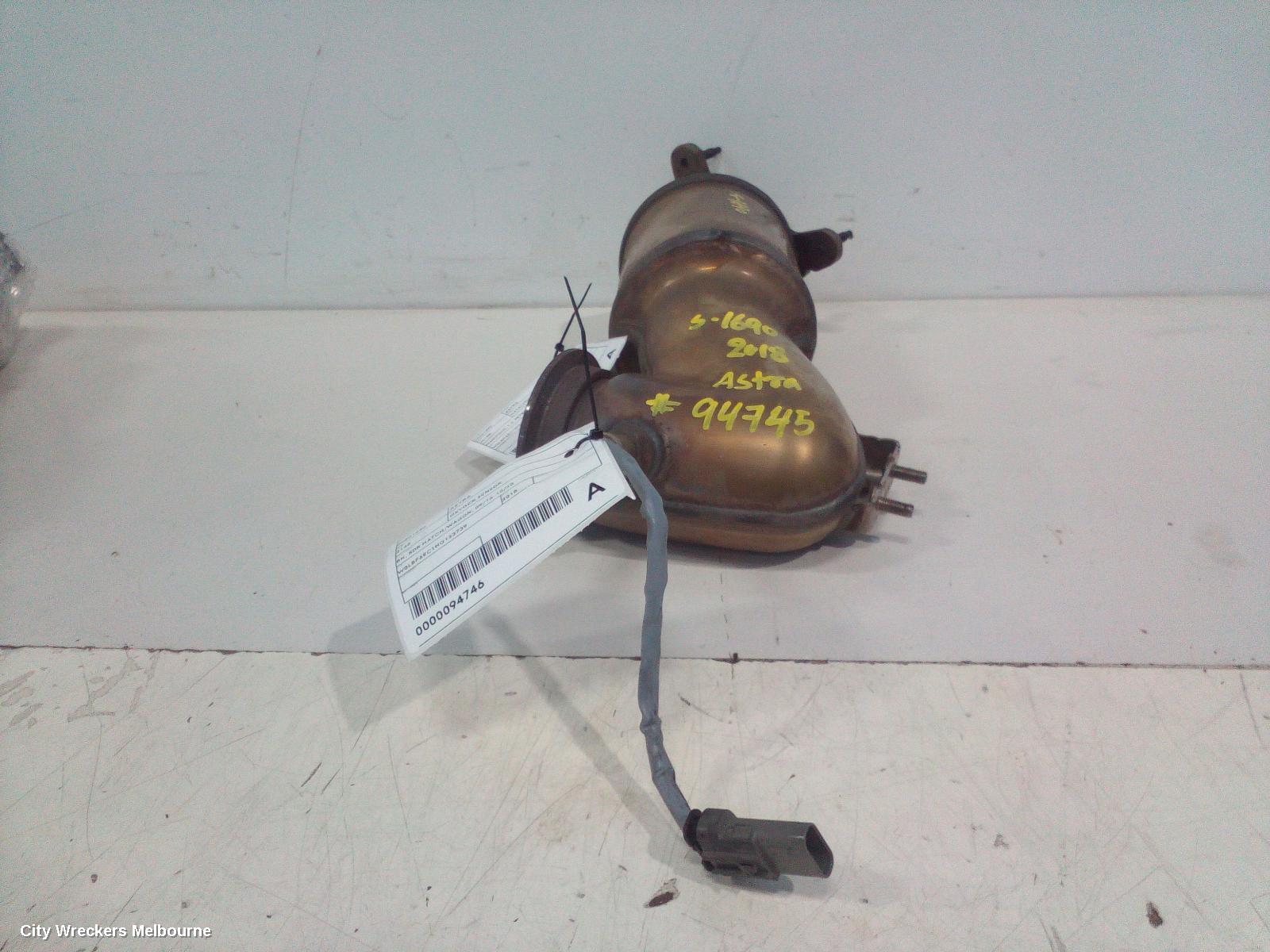 HOLDEN ASTRA CATALYTIC CONVERTER, MANIFOLD, 1.4, PETROL, BK-BL, 09/2016 - 12/2020